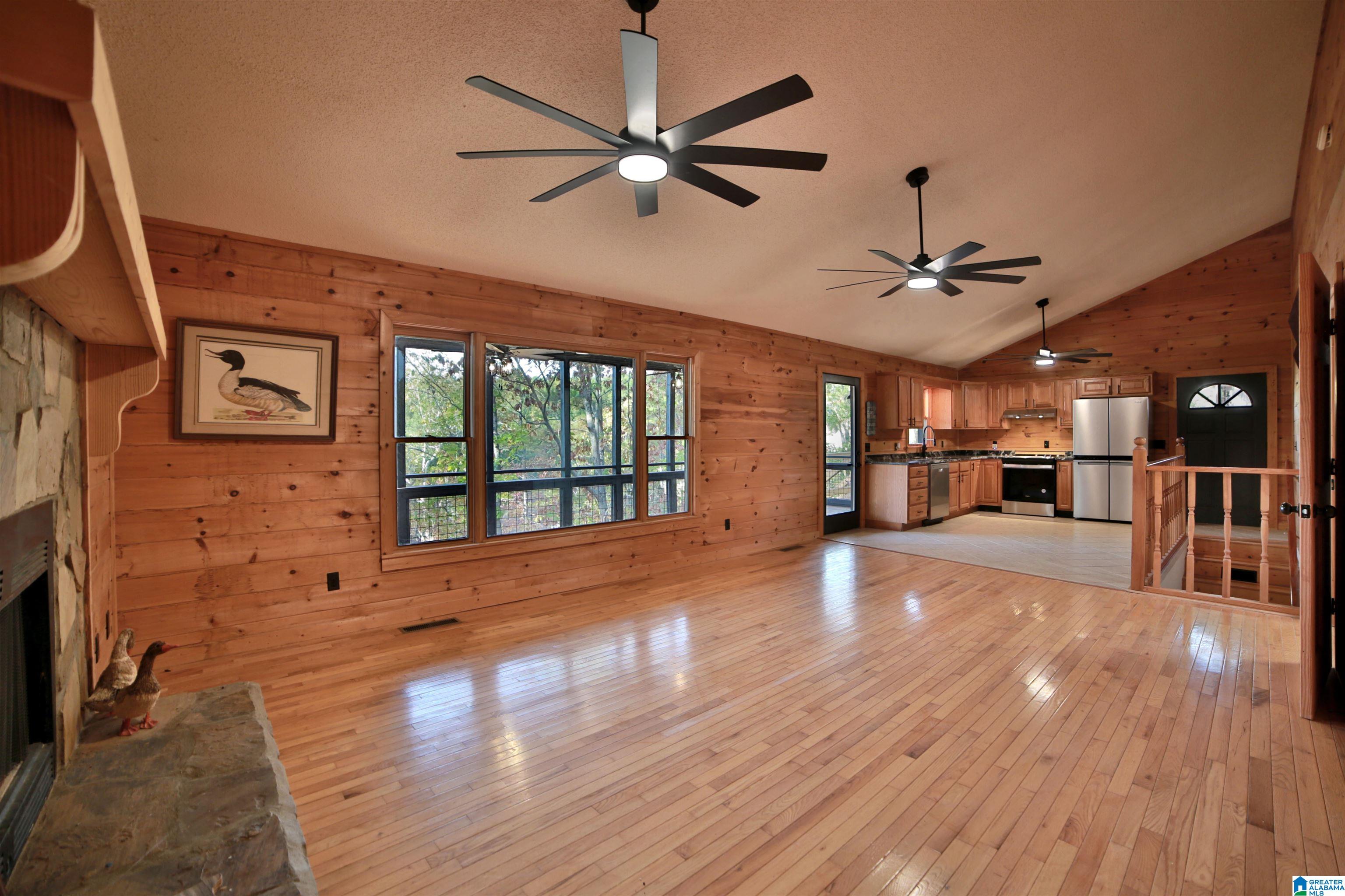 171 HILL CREST COURT