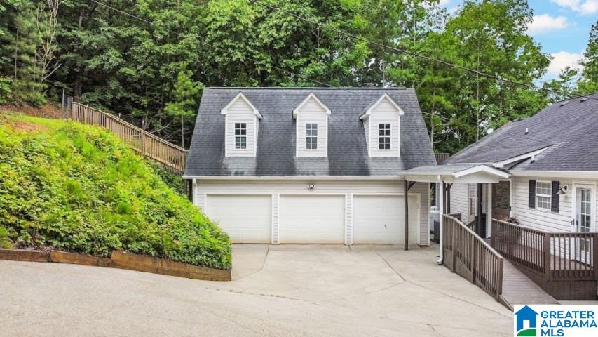 112 POPE LANE