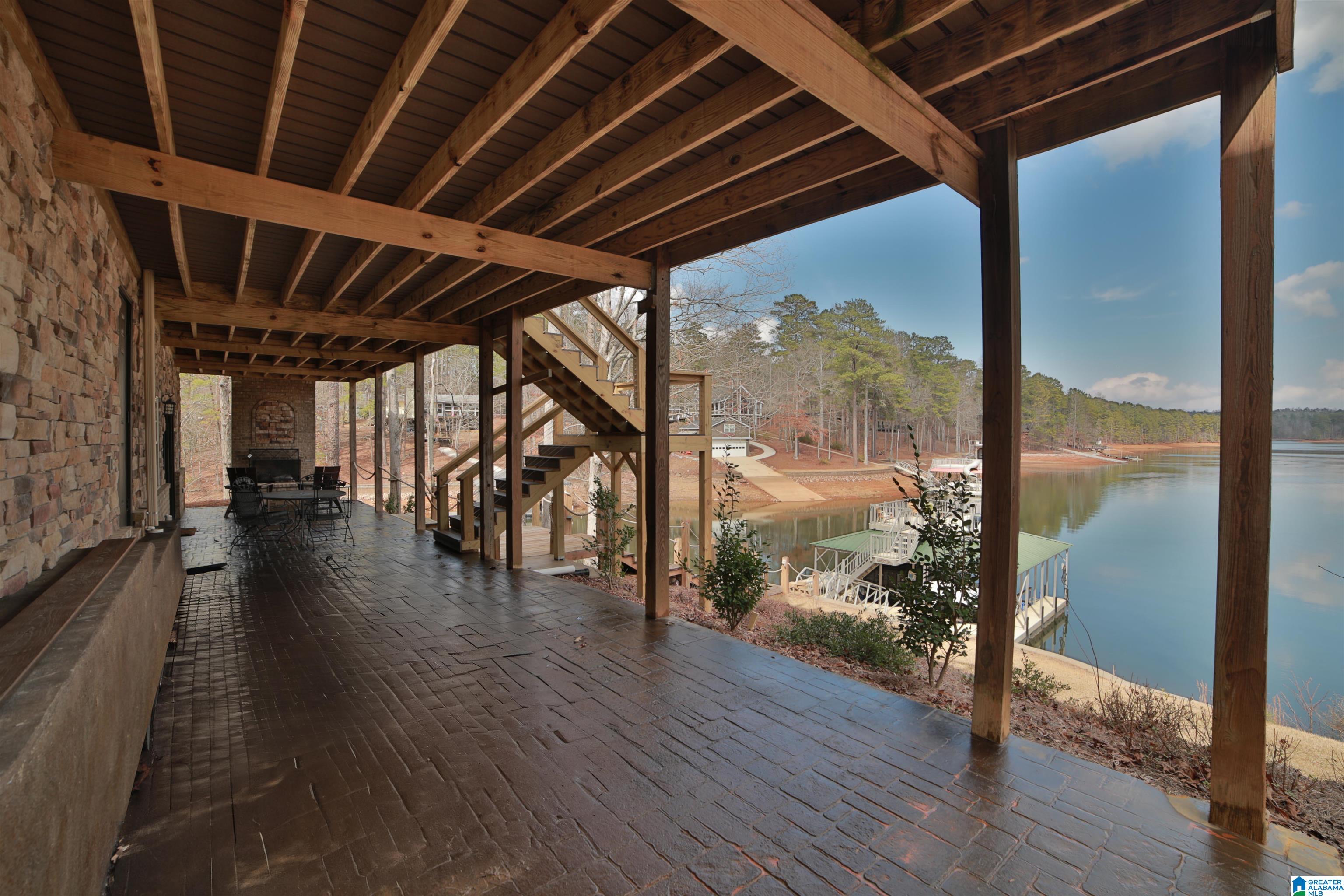 205 DOLLYS MANOR ROAD