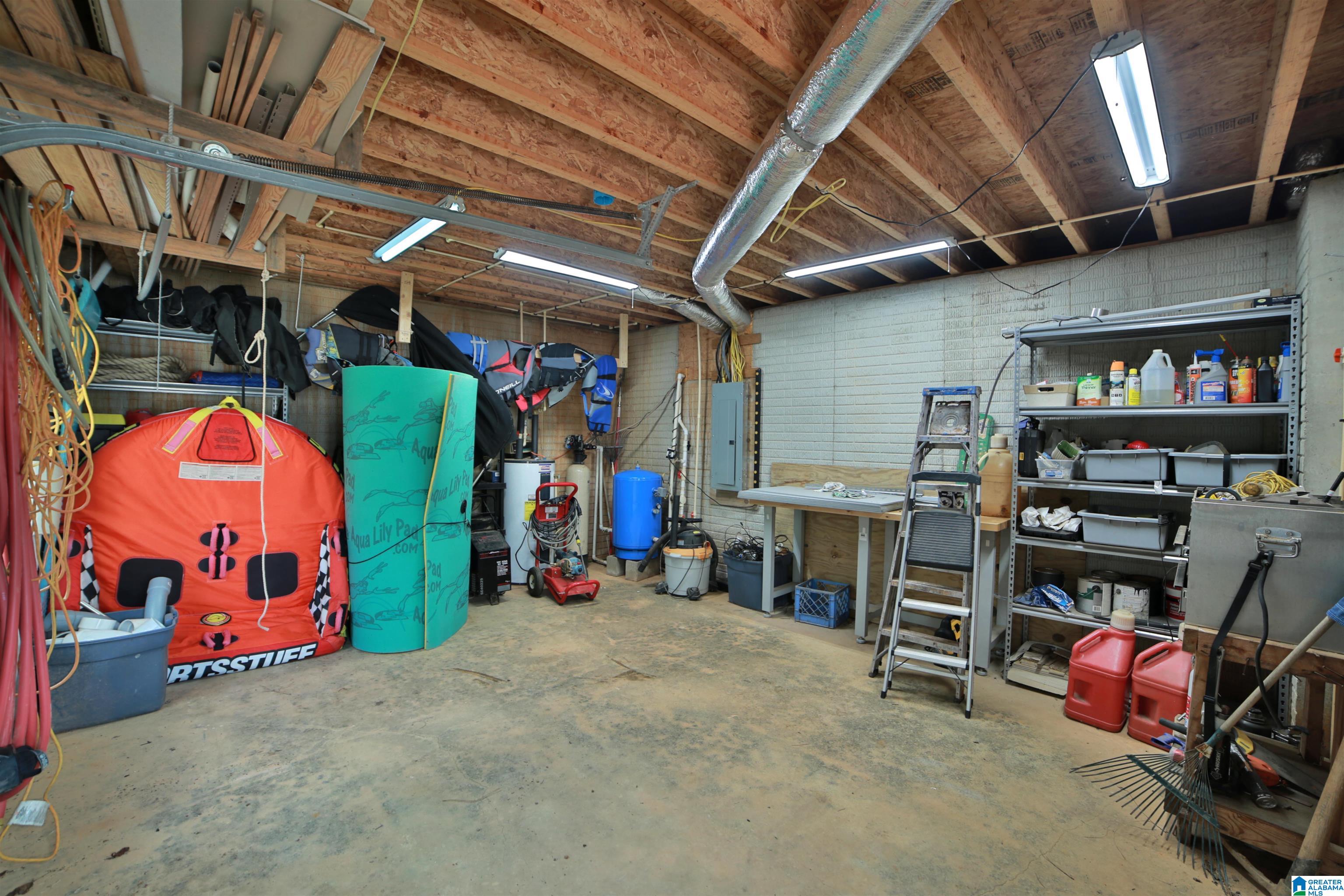 205 DOLLYS MANOR ROAD