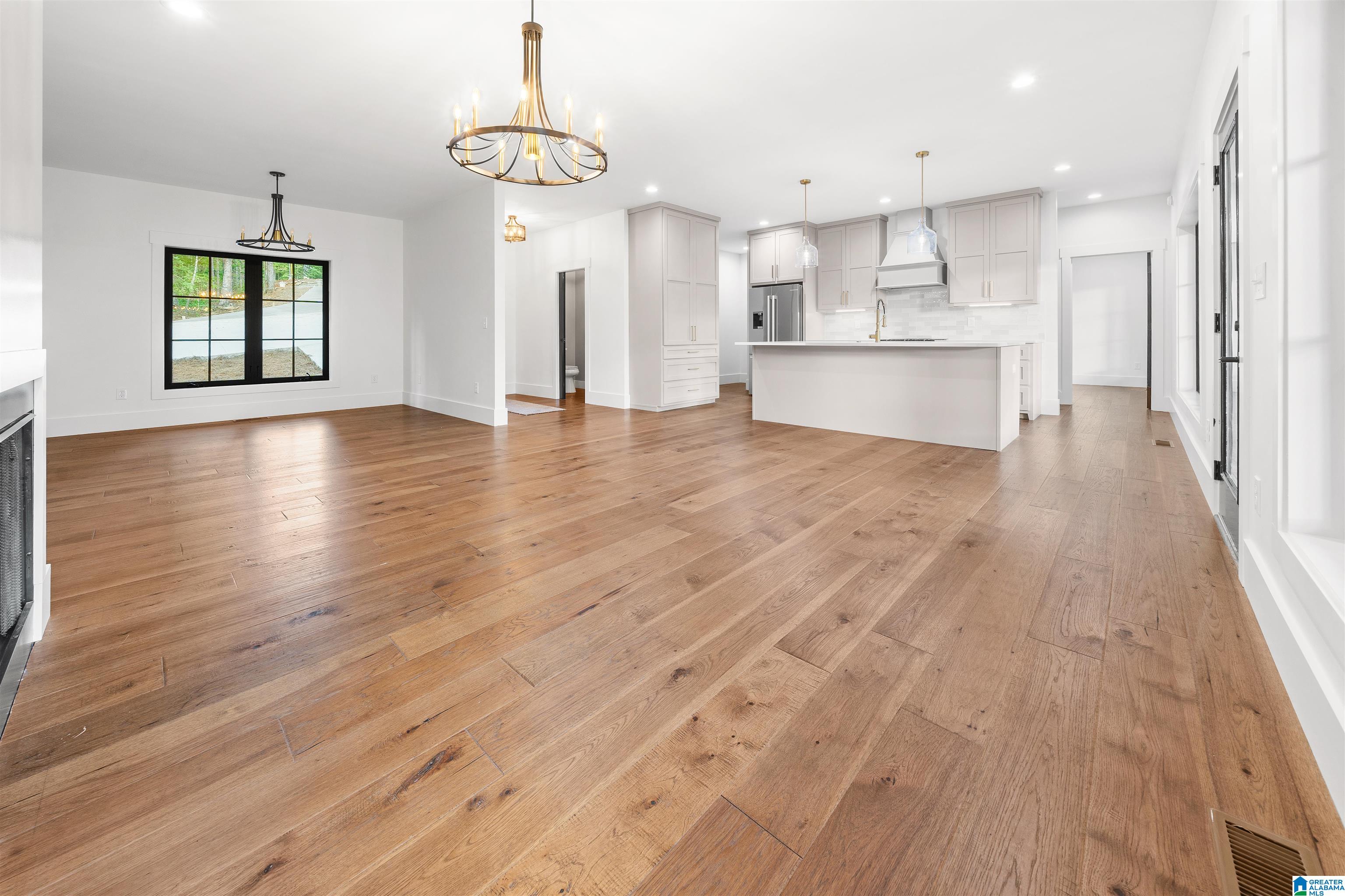 319 COUNTY ROAD 2404