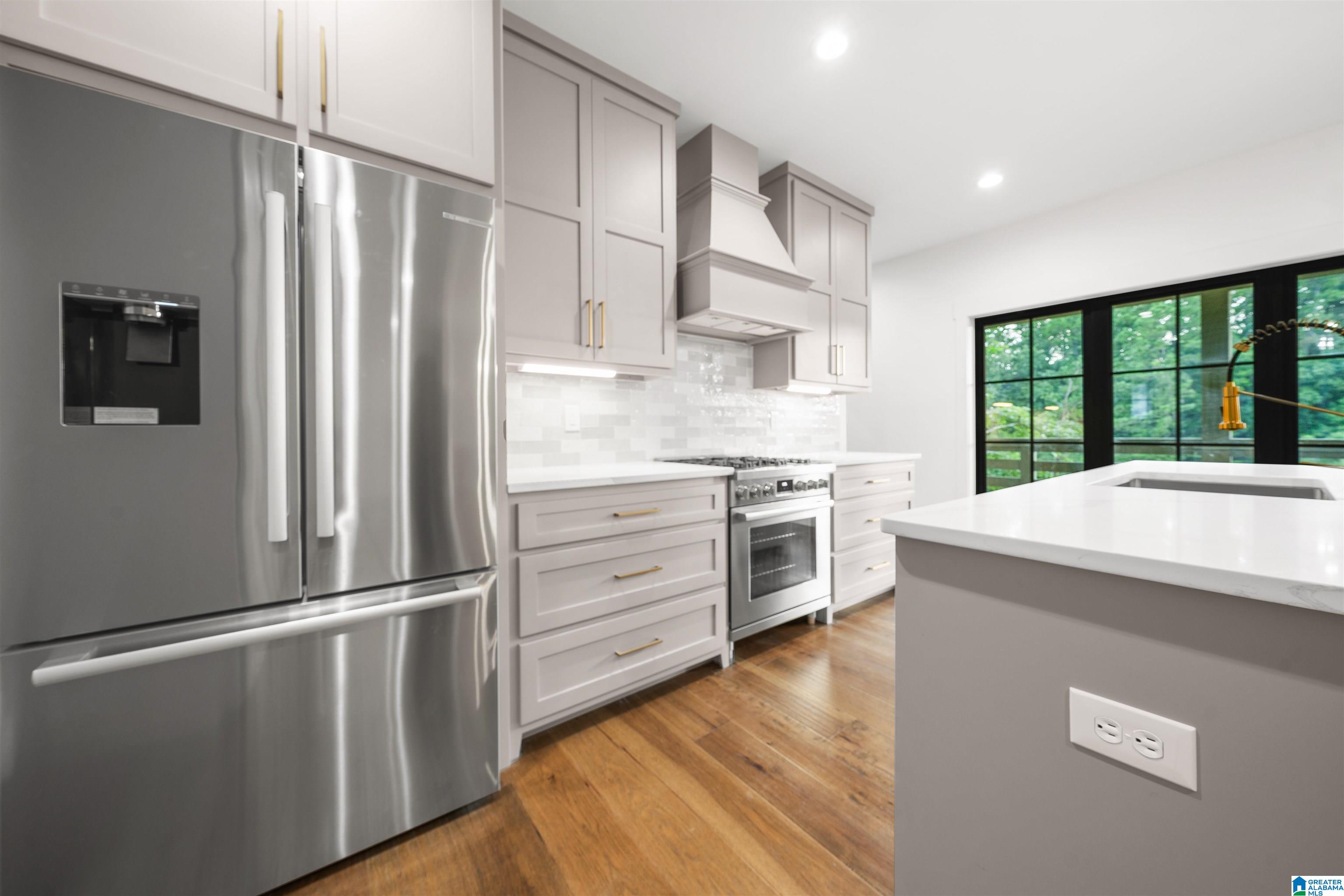 319 COUNTY ROAD 2404