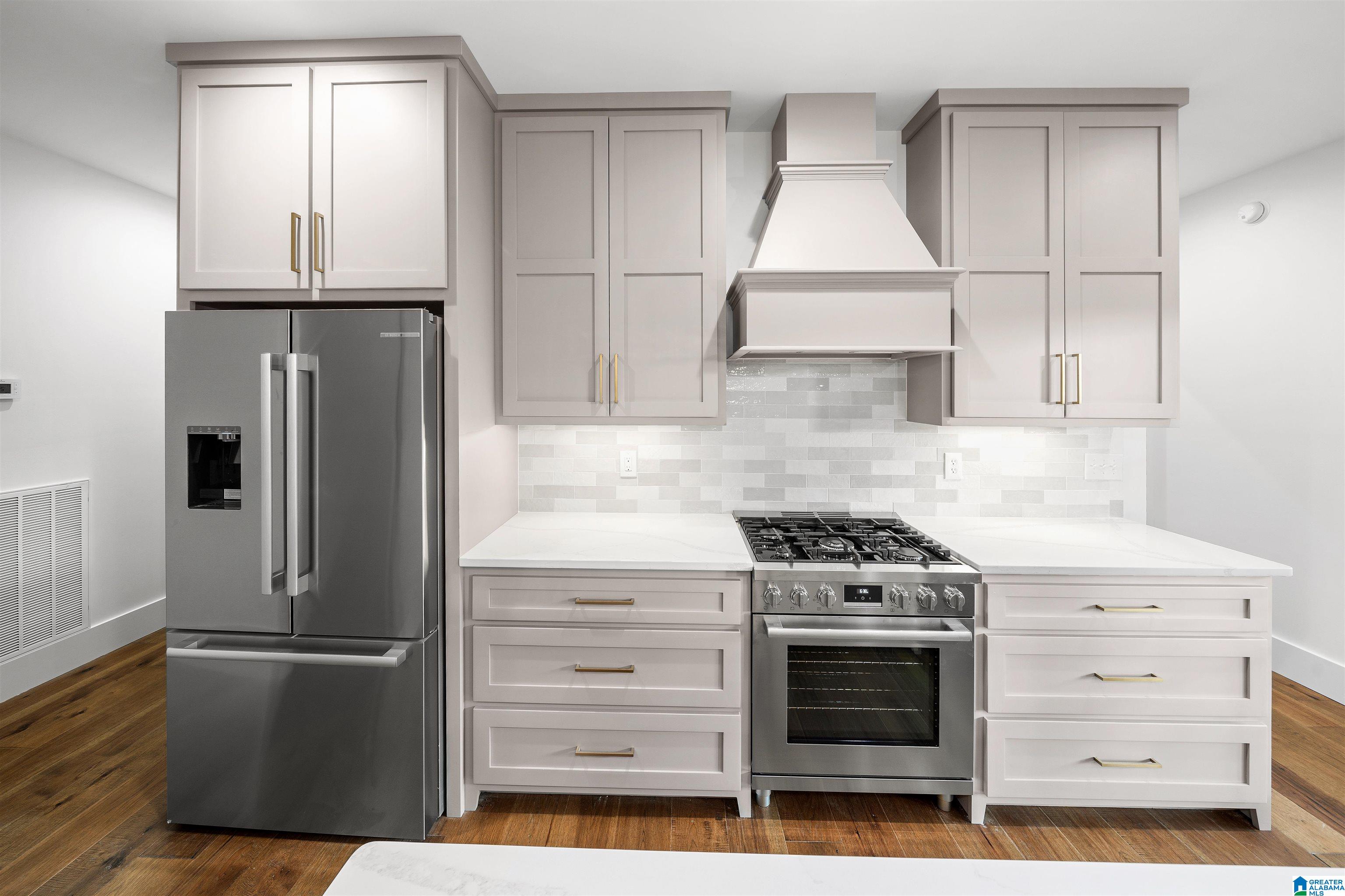 319 COUNTY ROAD 2404