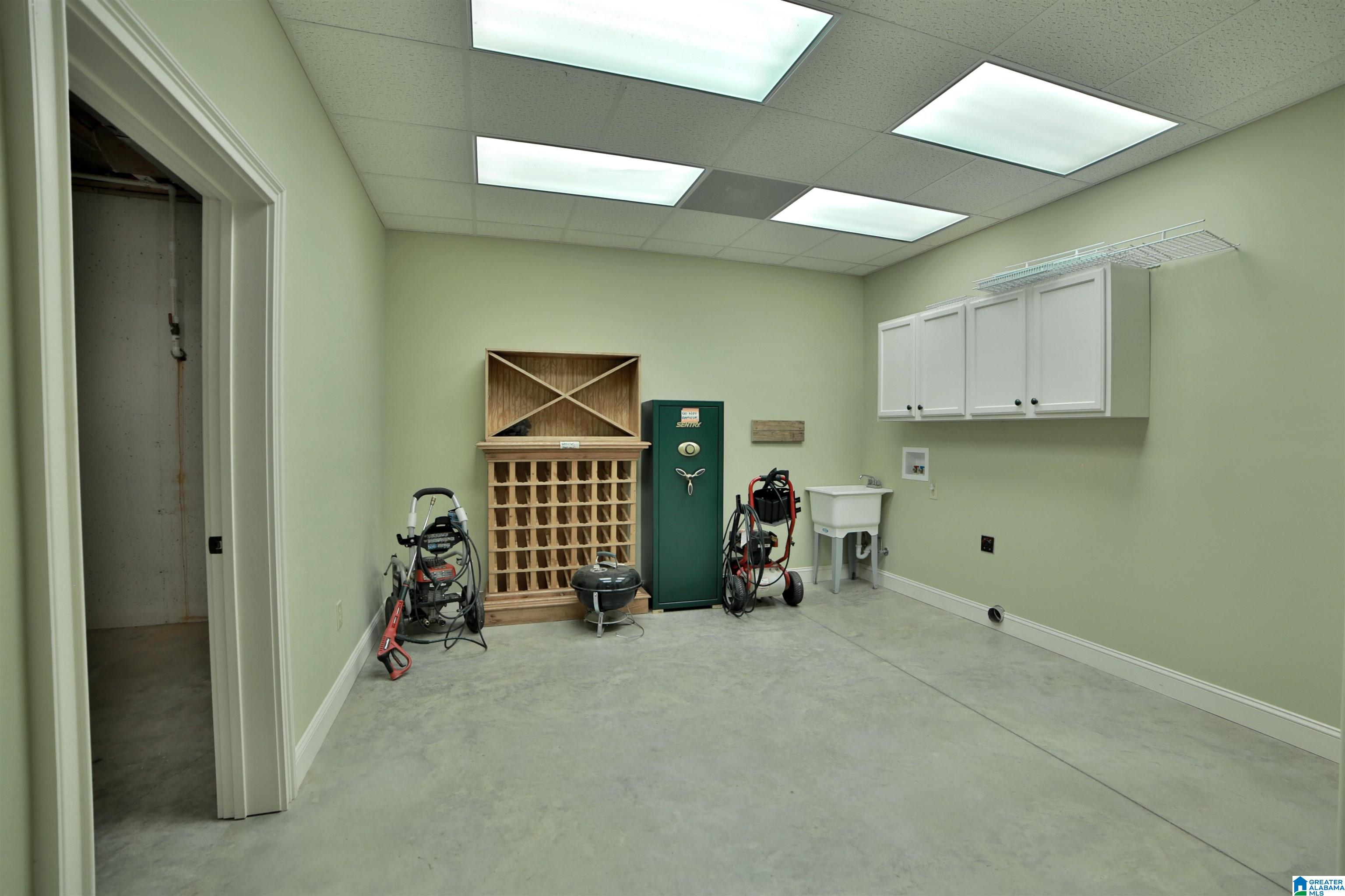 158 AZALEA DRIVE