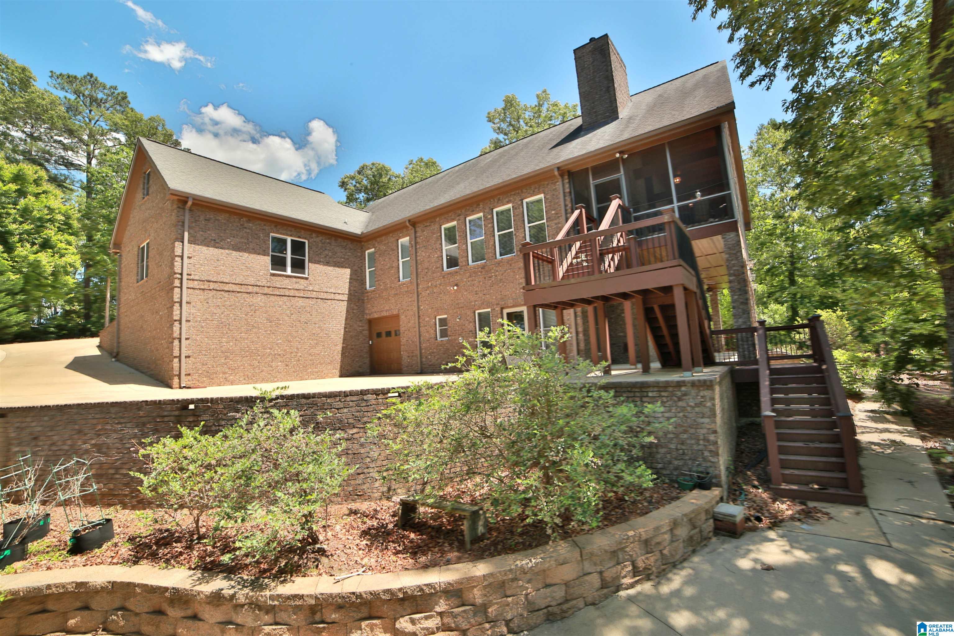 158 AZALEA DRIVE