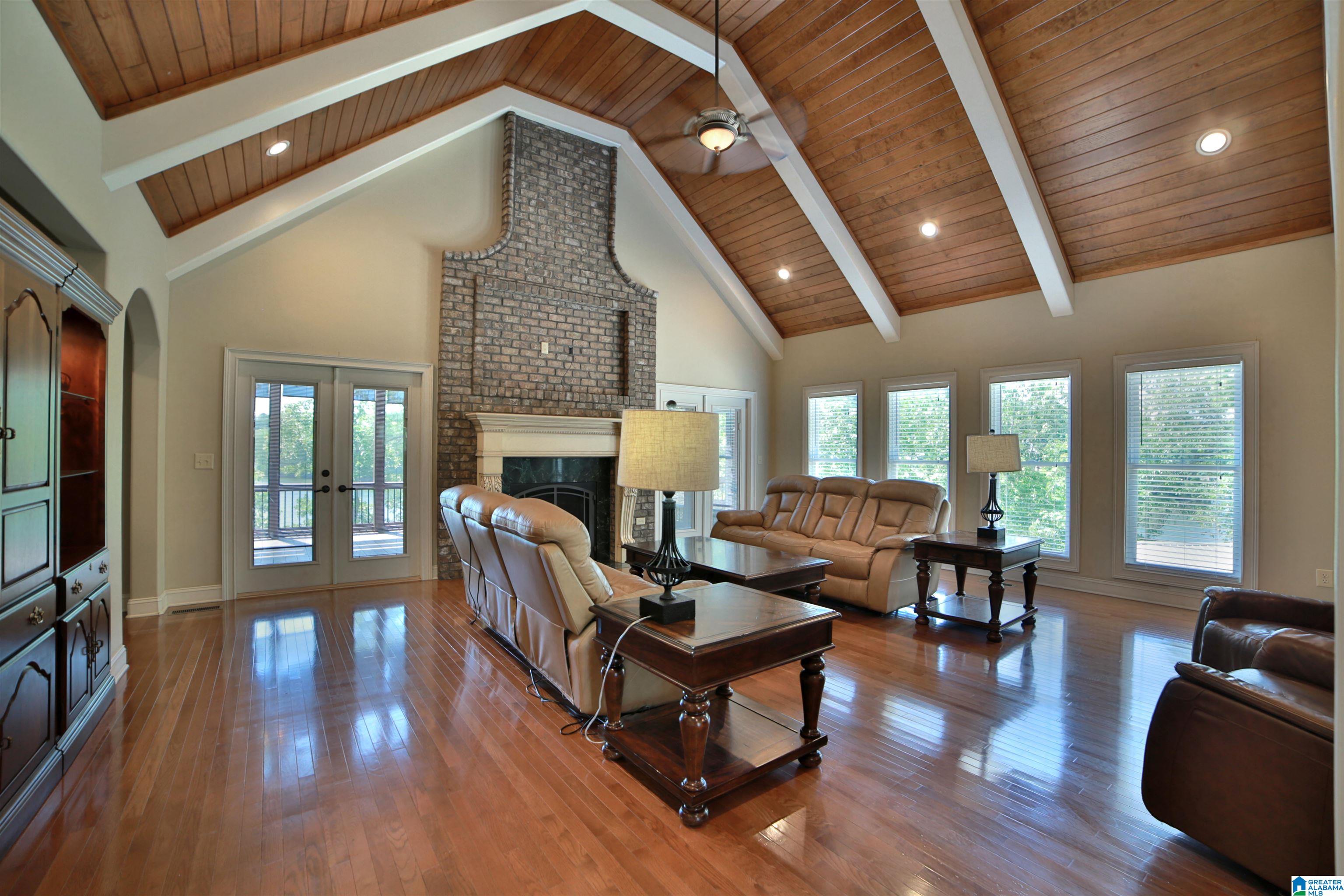 158 AZALEA DRIVE