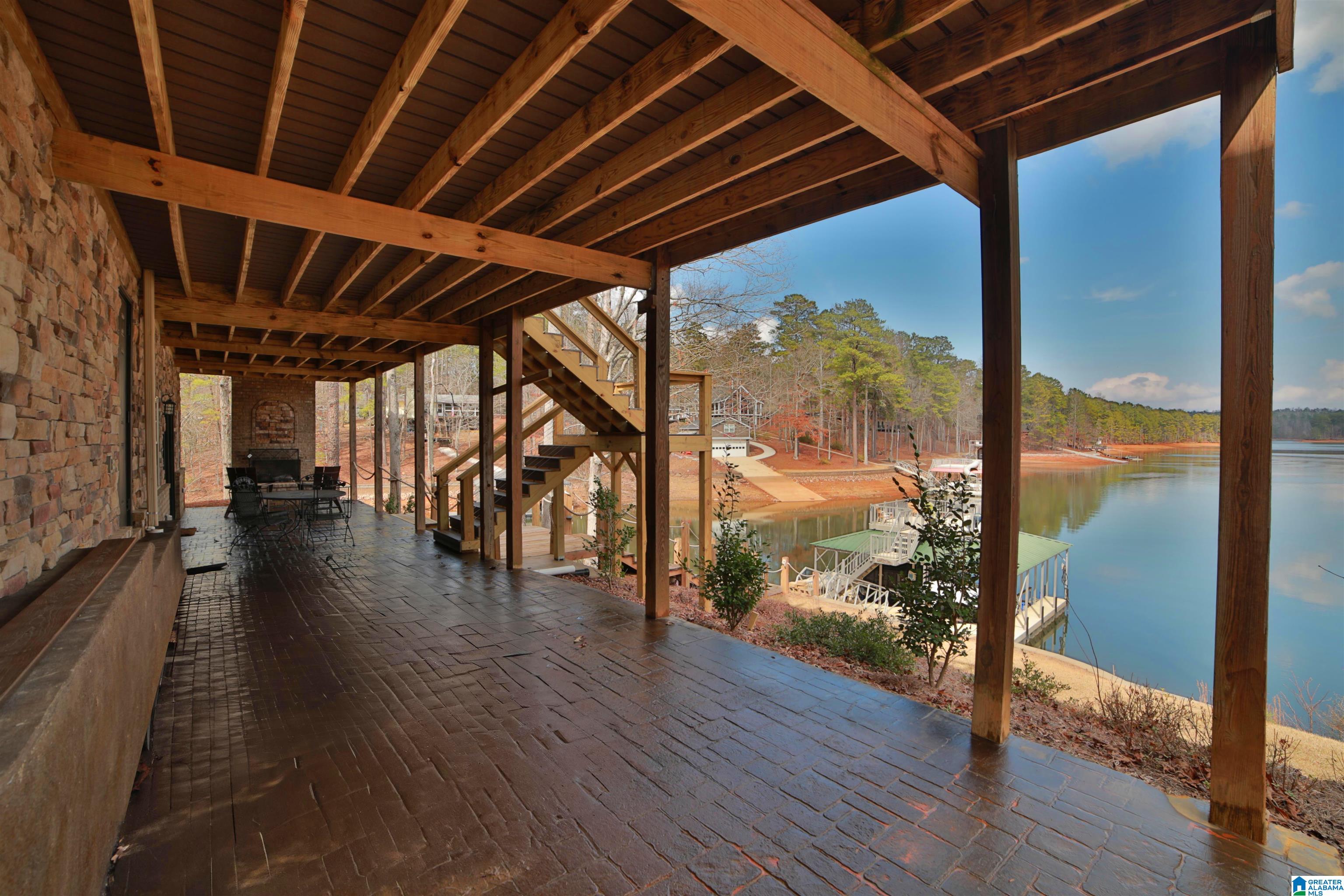 205 DOLLYS MANOR ROAD