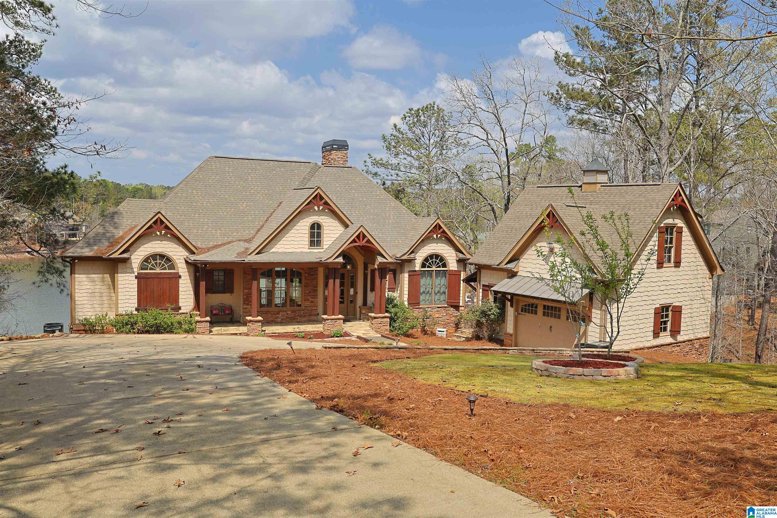 32 SILVERBELL DRIVE