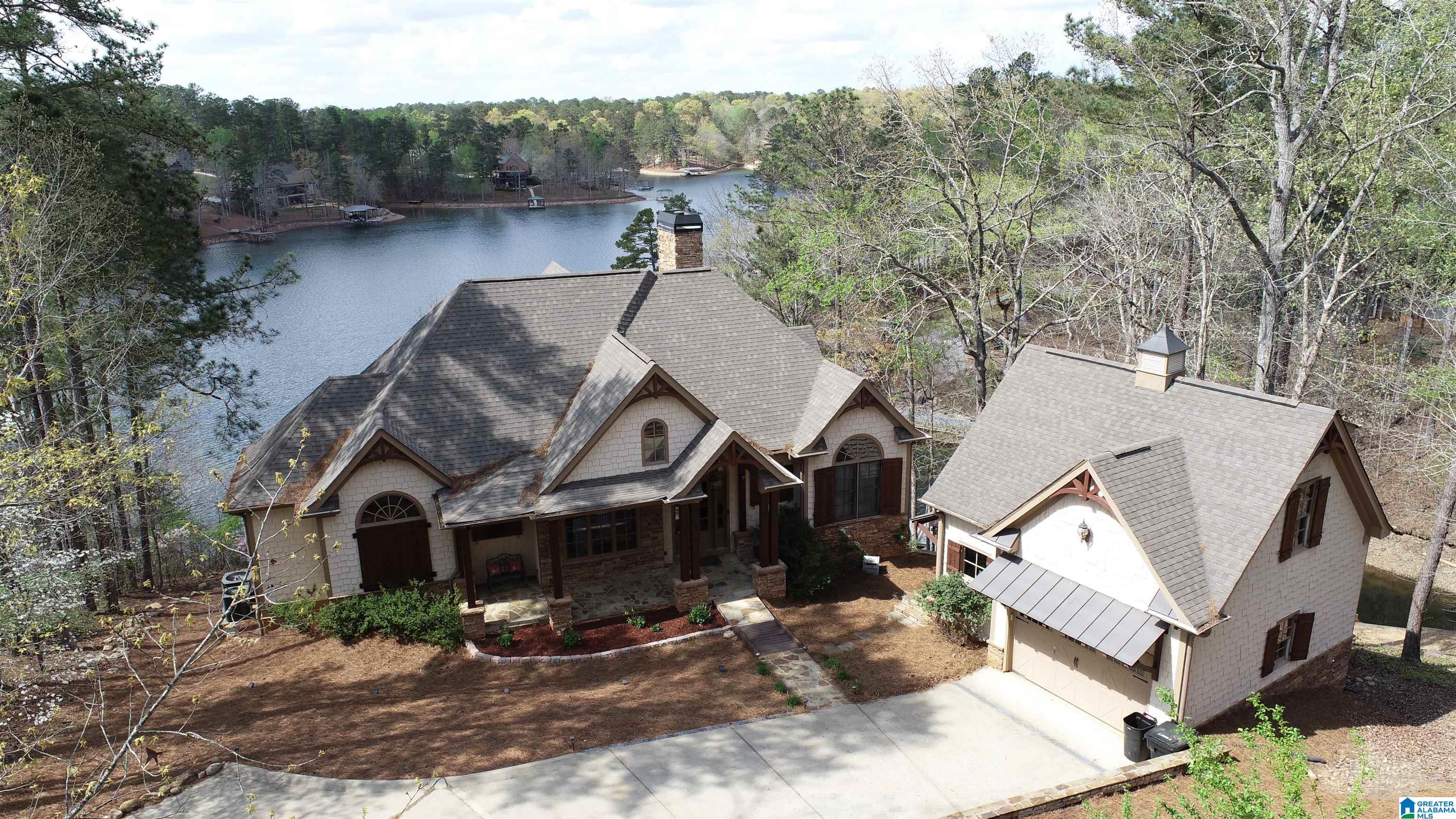 32 SILVERBELL DRIVE