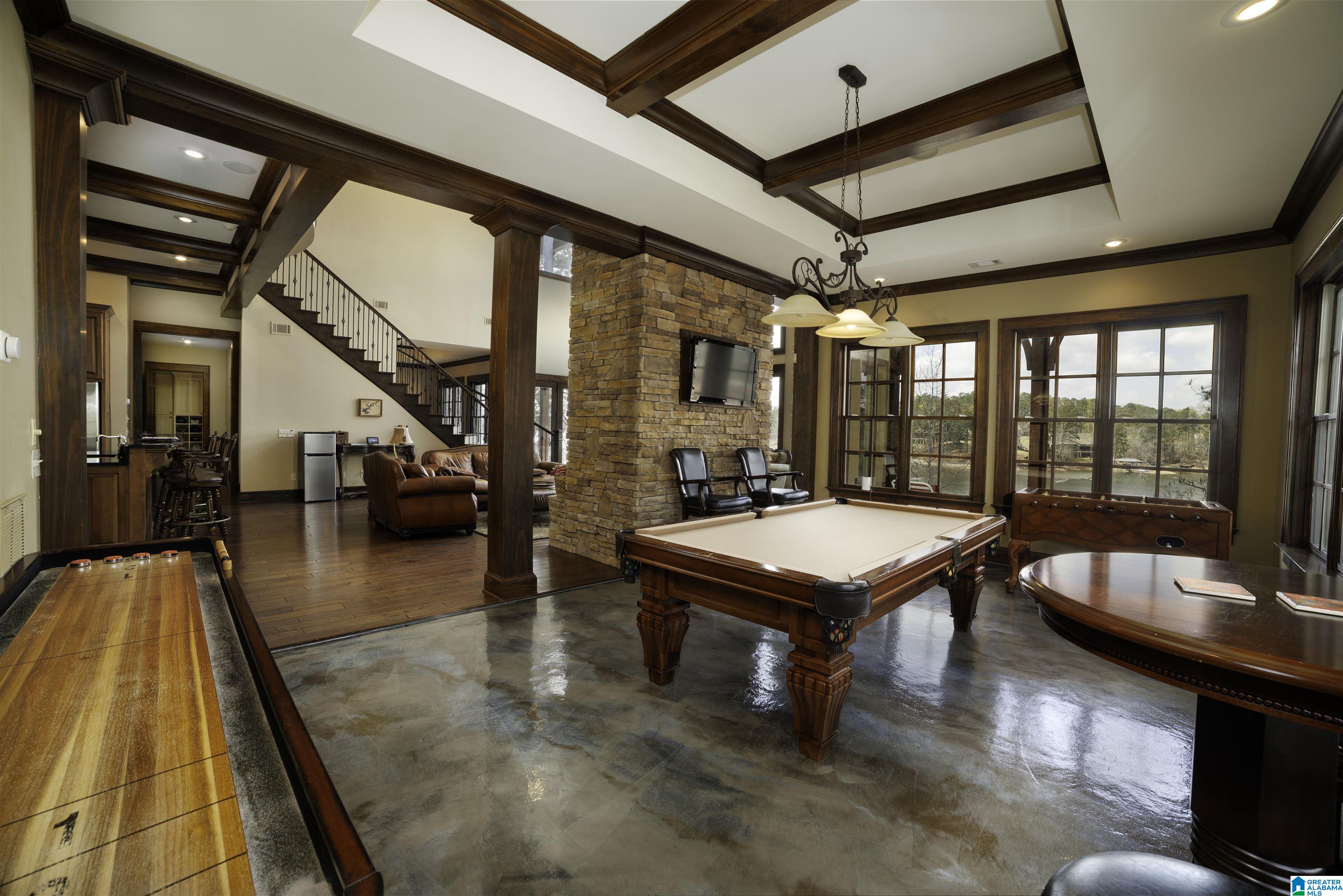 32 SILVERBELL DRIVE