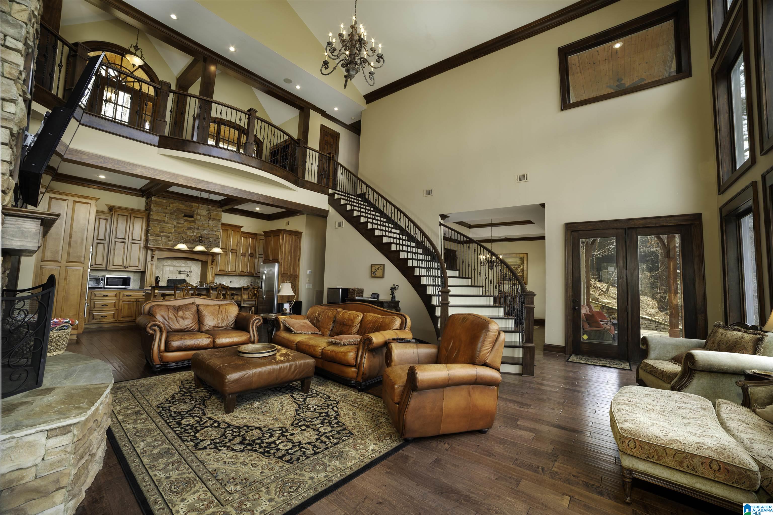 32 SILVERBELL DRIVE