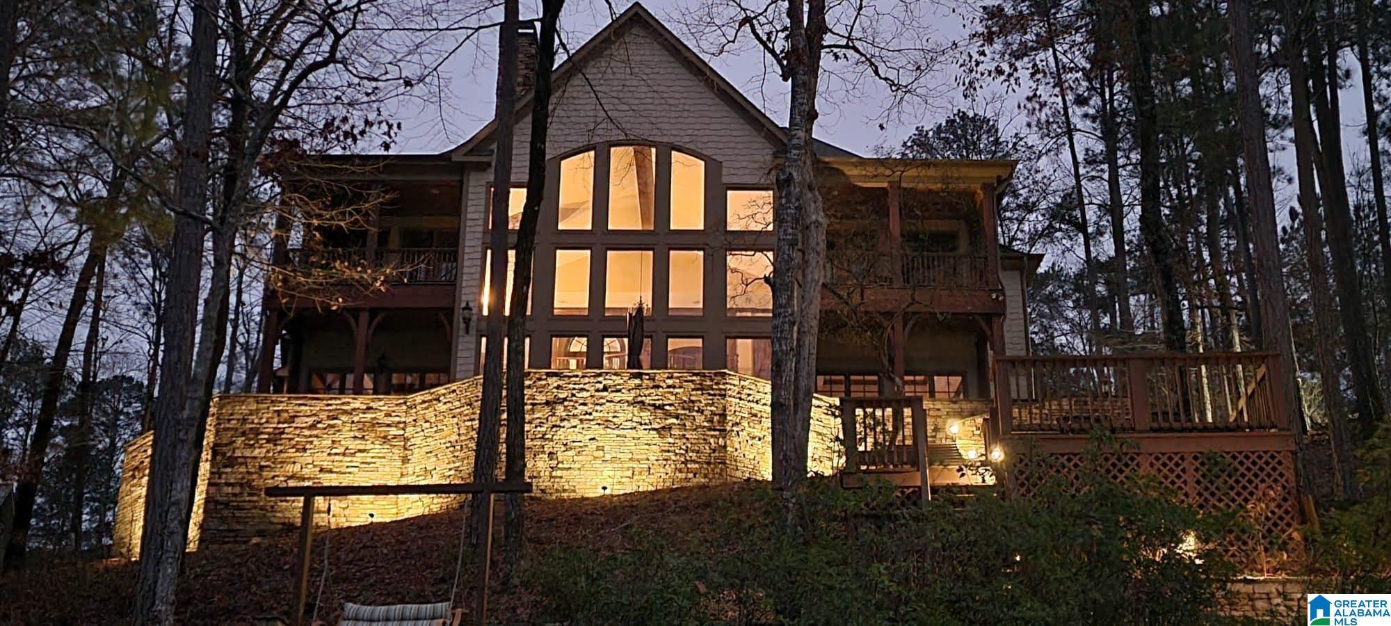 32 SILVERBELL DRIVE
