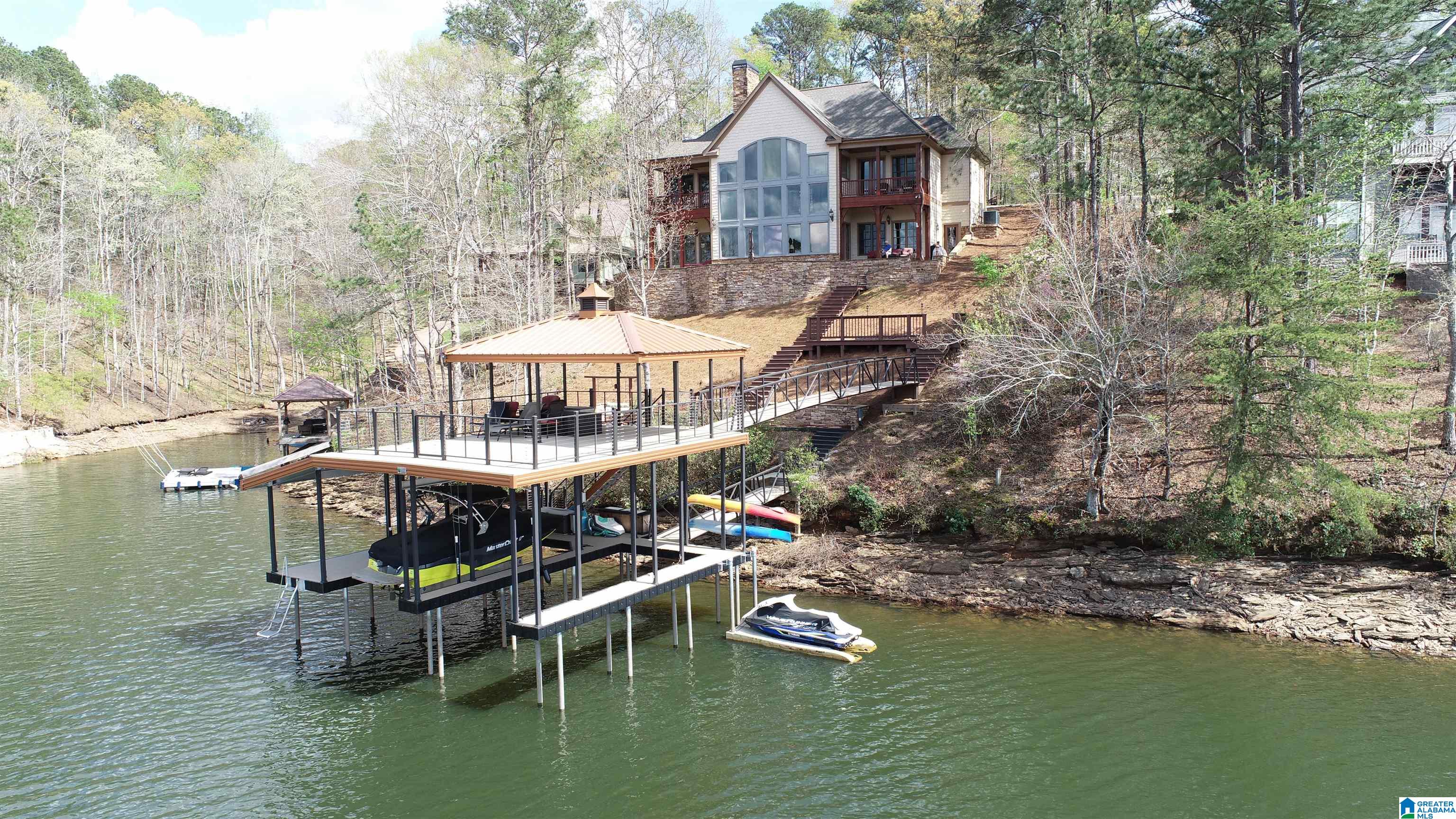32 SILVERBELL DRIVE