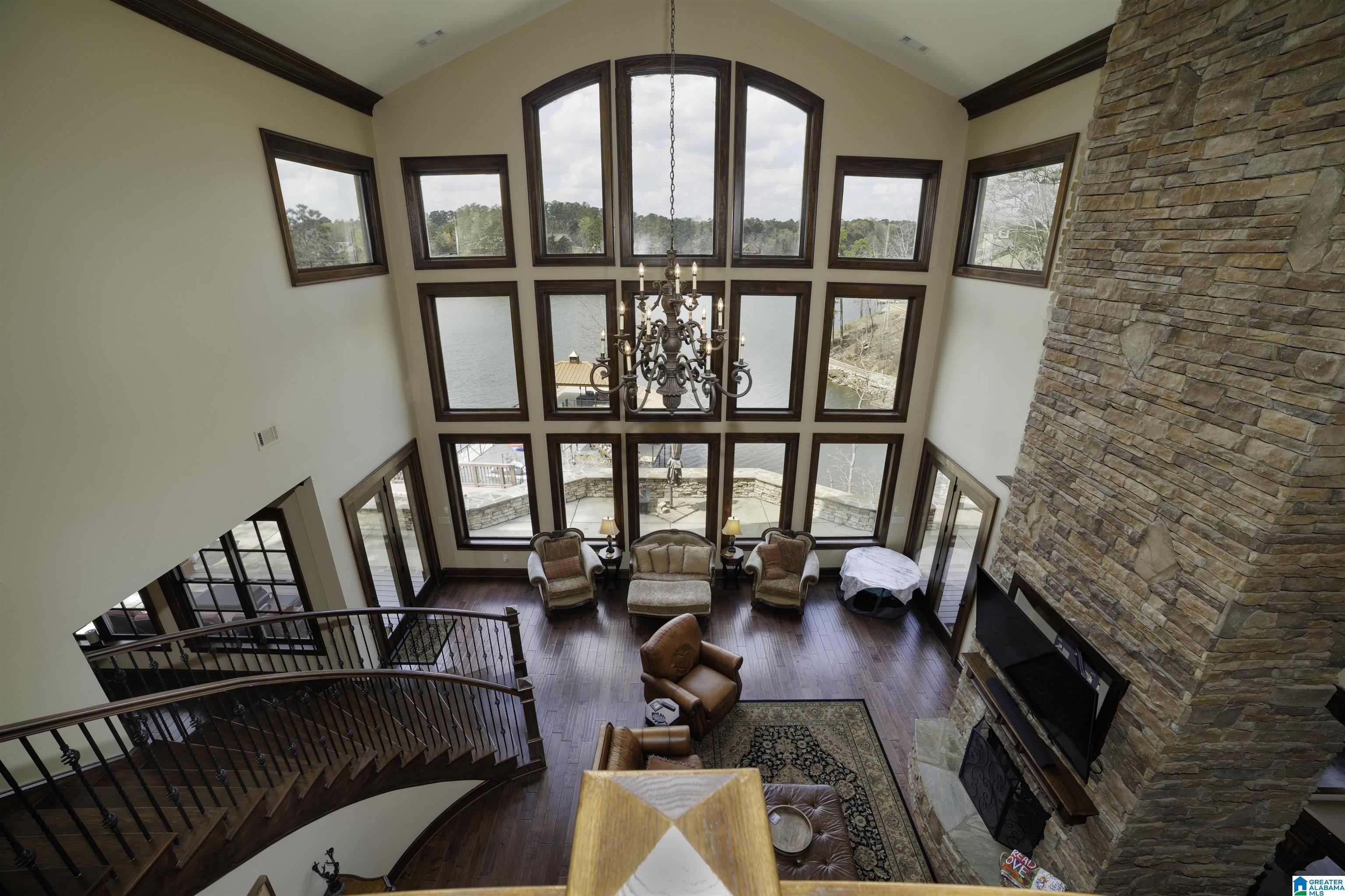 32 SILVERBELL DRIVE