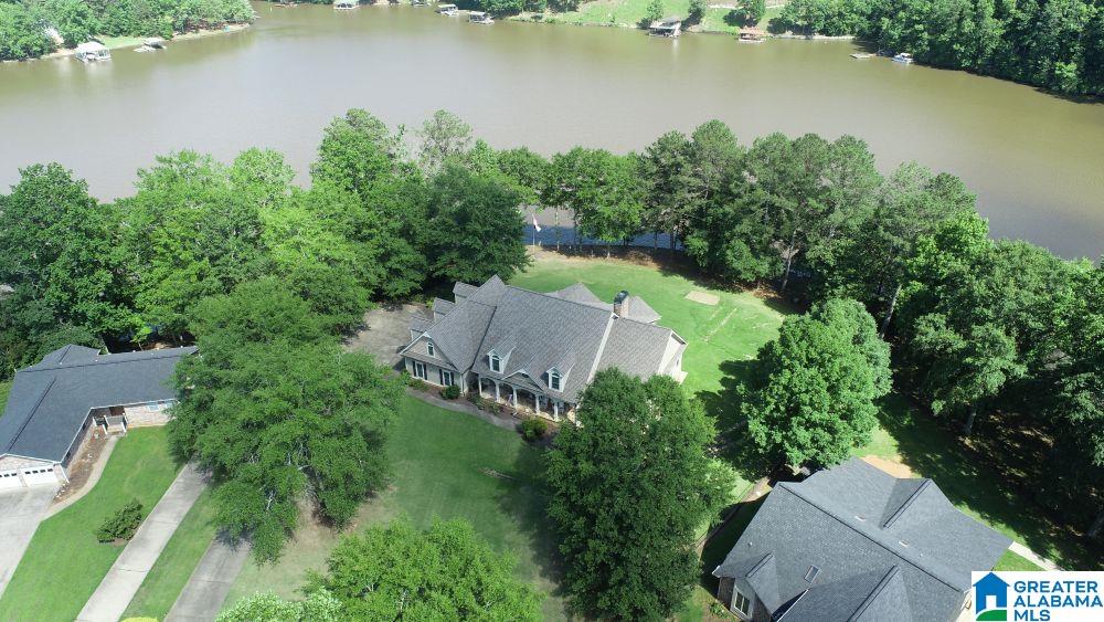 1085 WRIGHT WAY DRIVE