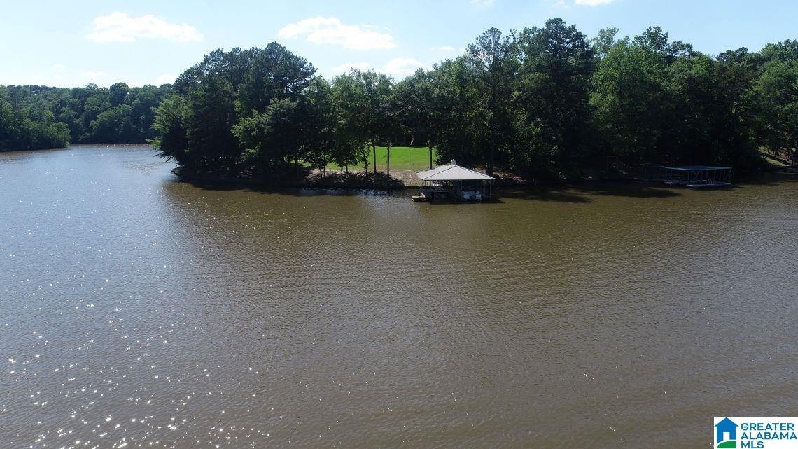 1085 WRIGHT WAY DRIVE