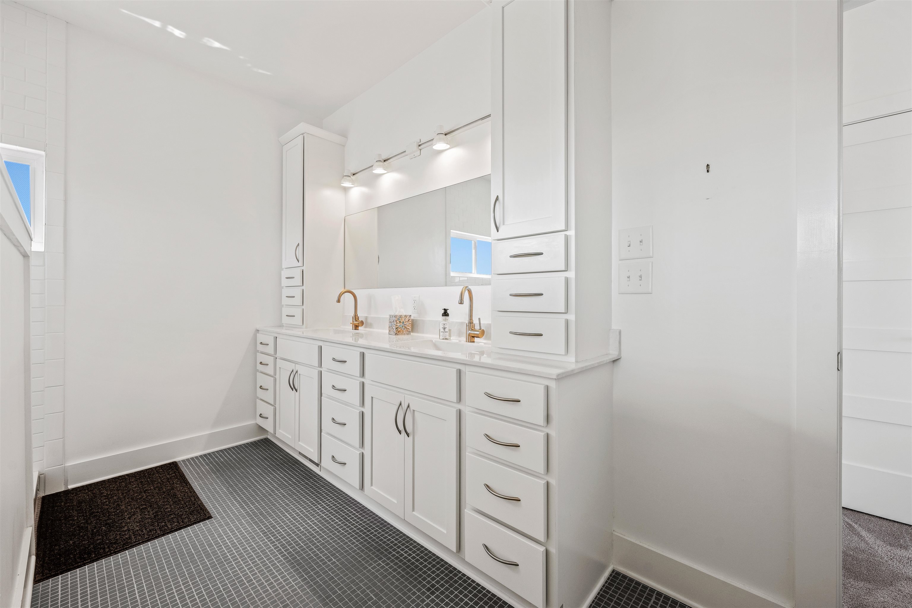 1686 Sandfiddler Road Lot 6