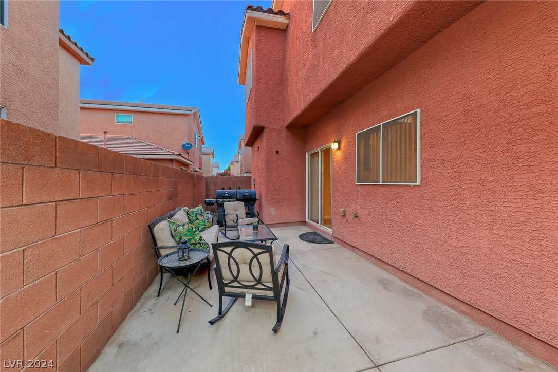 5431 Bradford Pear Drive