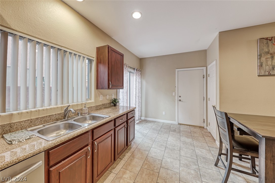 5431 Bradford Pear Drive