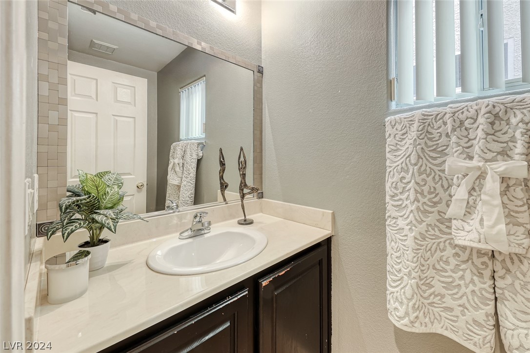 5431 Bradford Pear Drive