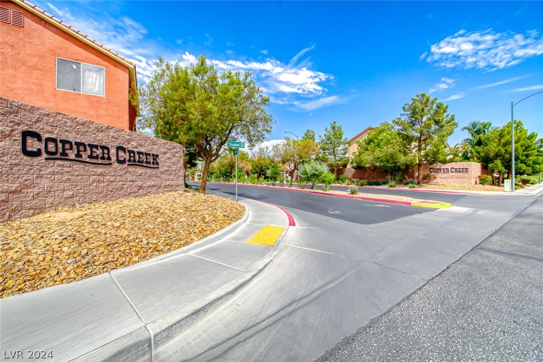 5431 Bradford Pear Drive