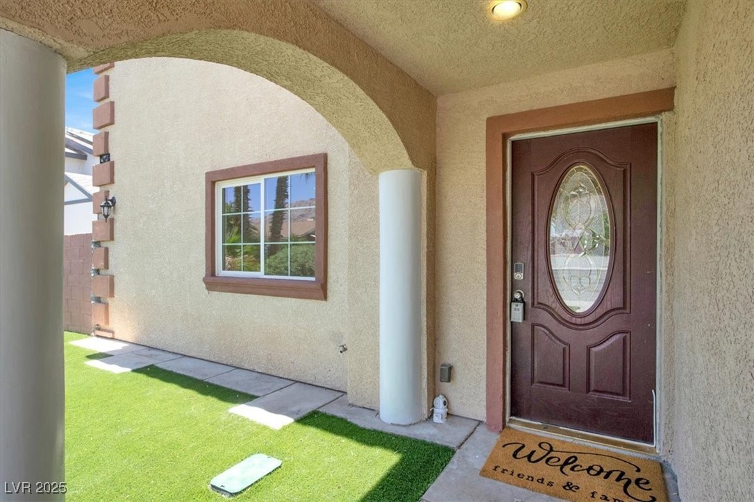 1713 Eddingham Court