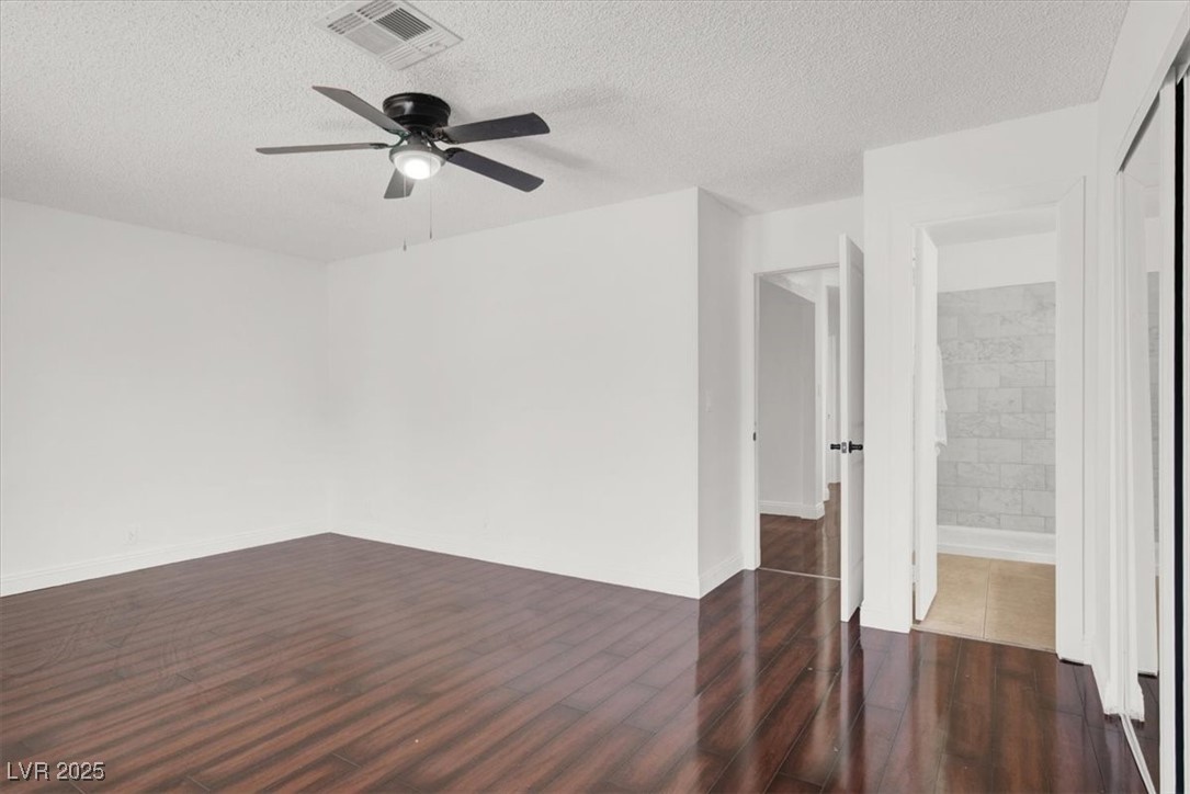 1713 Eddingham Court