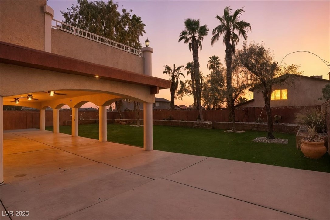 1713 Eddingham Court