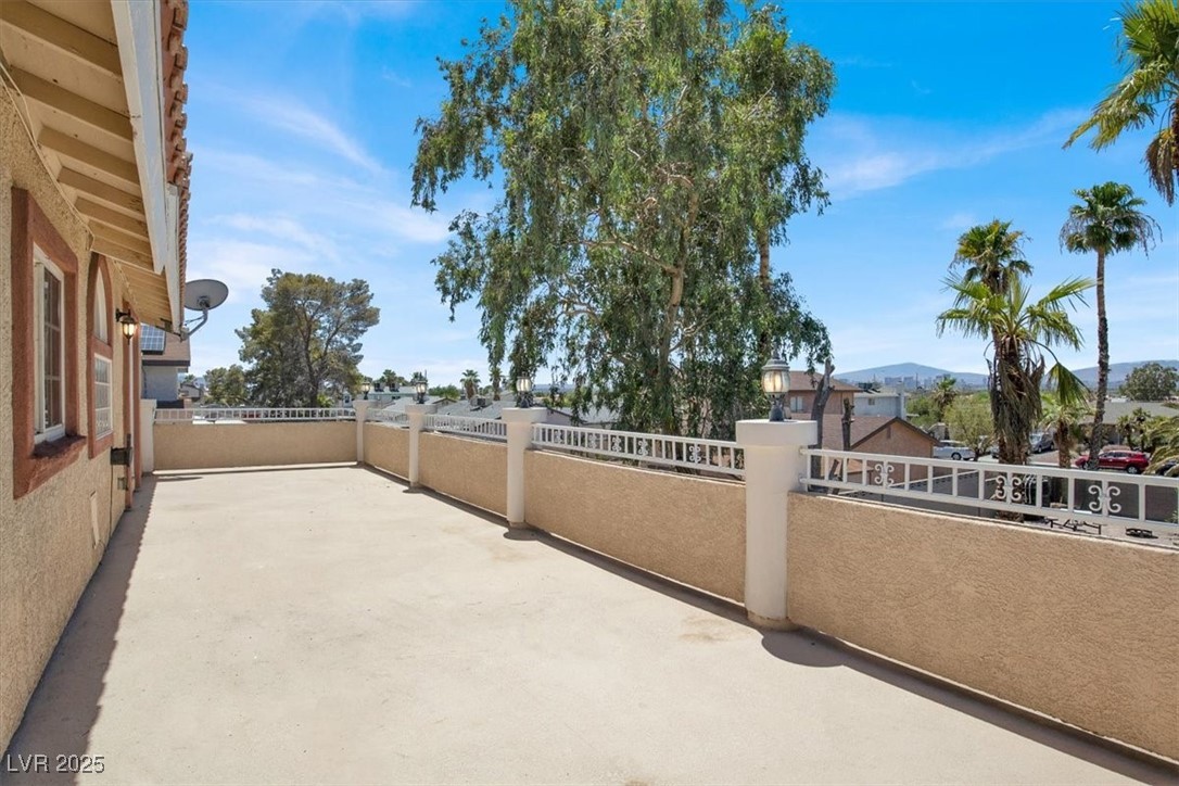 1713 Eddingham Court