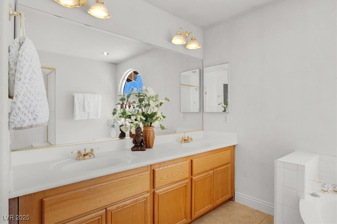 1713 Eddingham Court