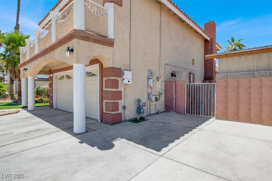 1713 Eddingham Court