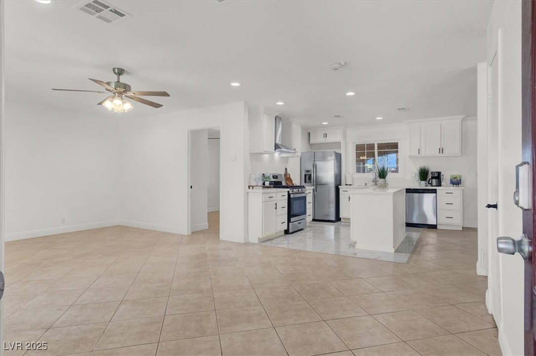 1713 Eddingham Court