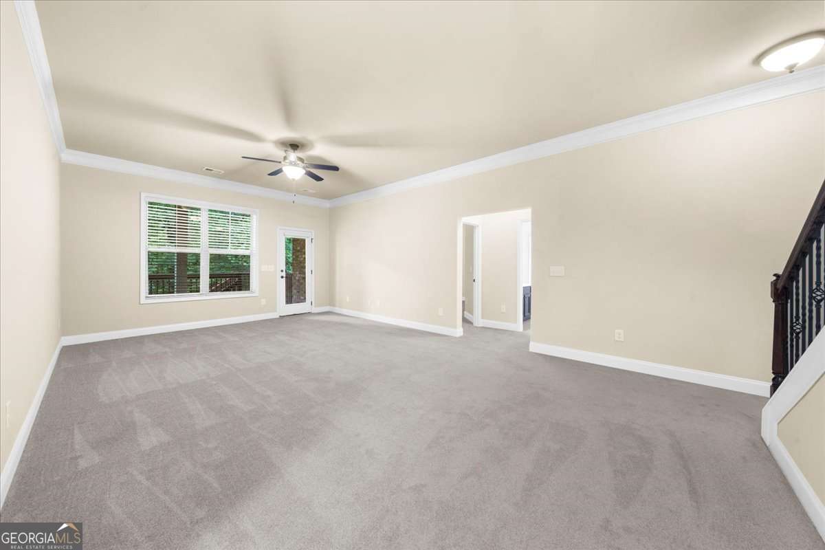 4930 Cecilia Square