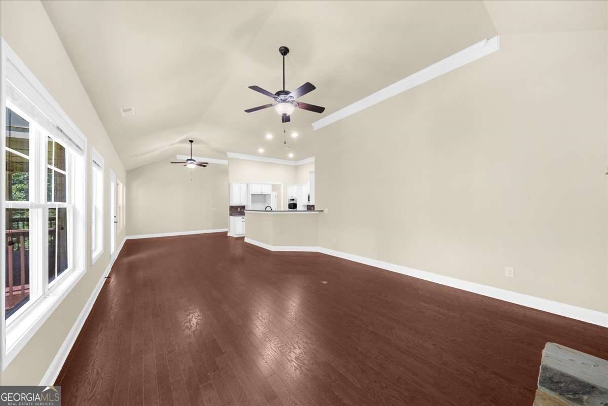 4930 Cecilia Square