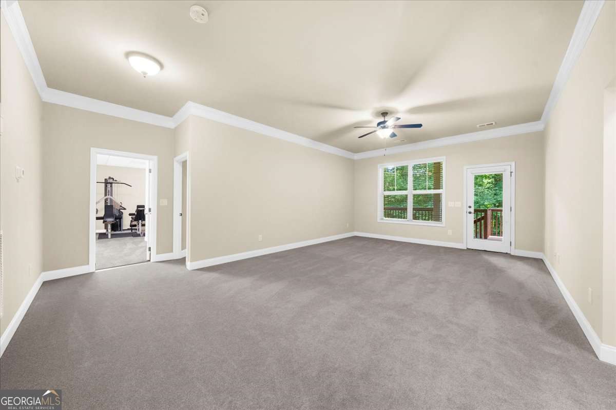 4930 Cecilia Square