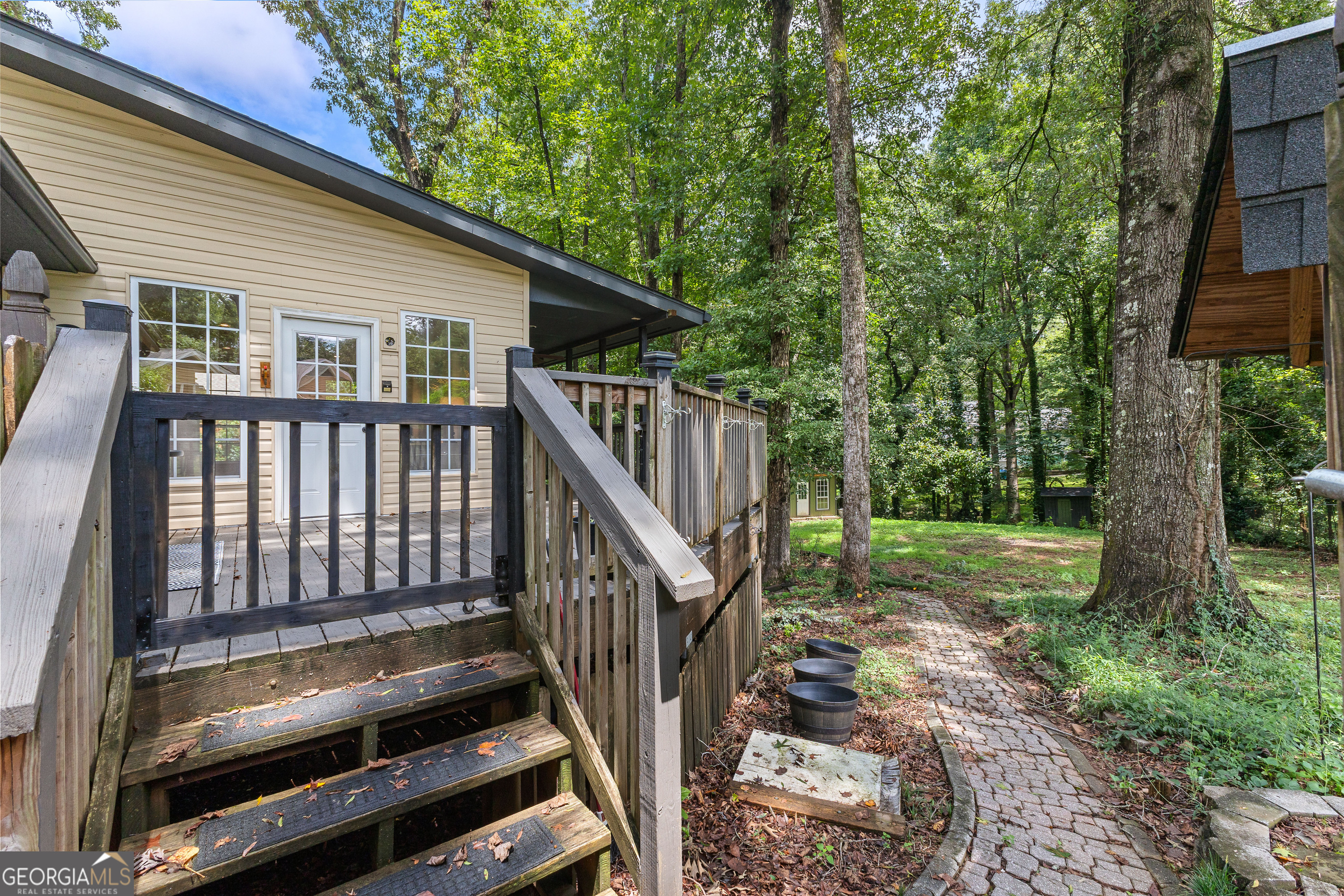 220 Essex Circle