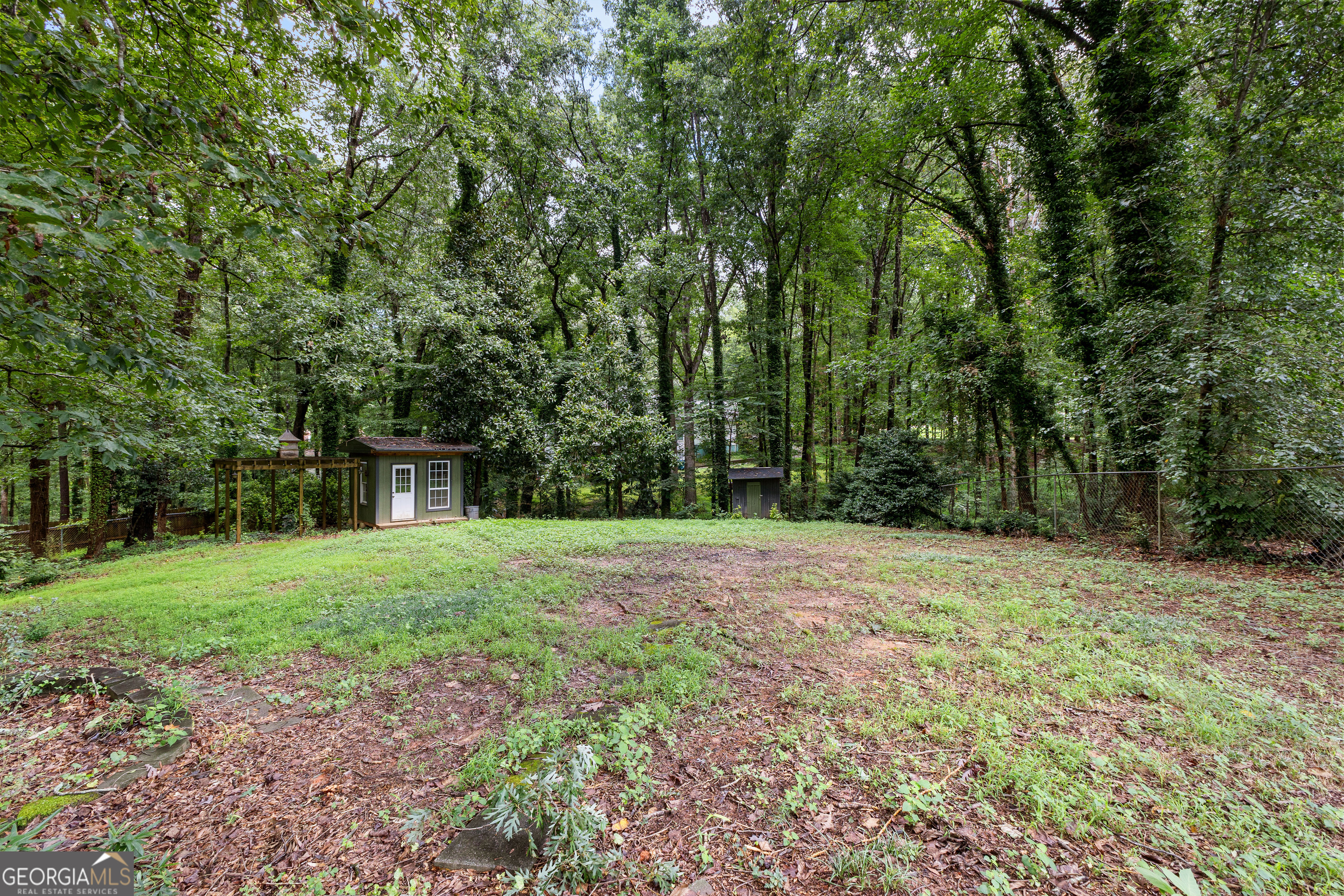 220 Essex Circle