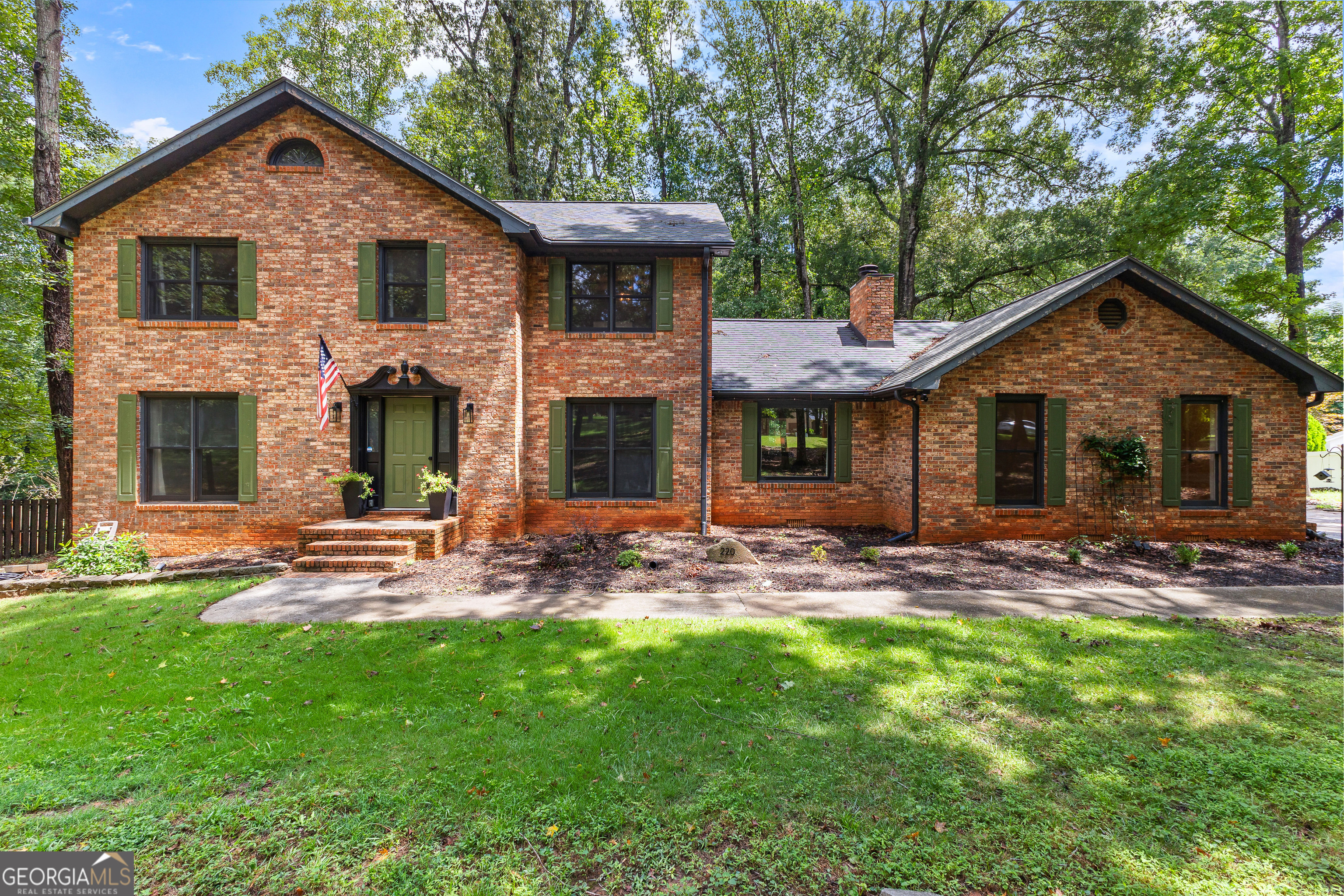 220 Essex Circle