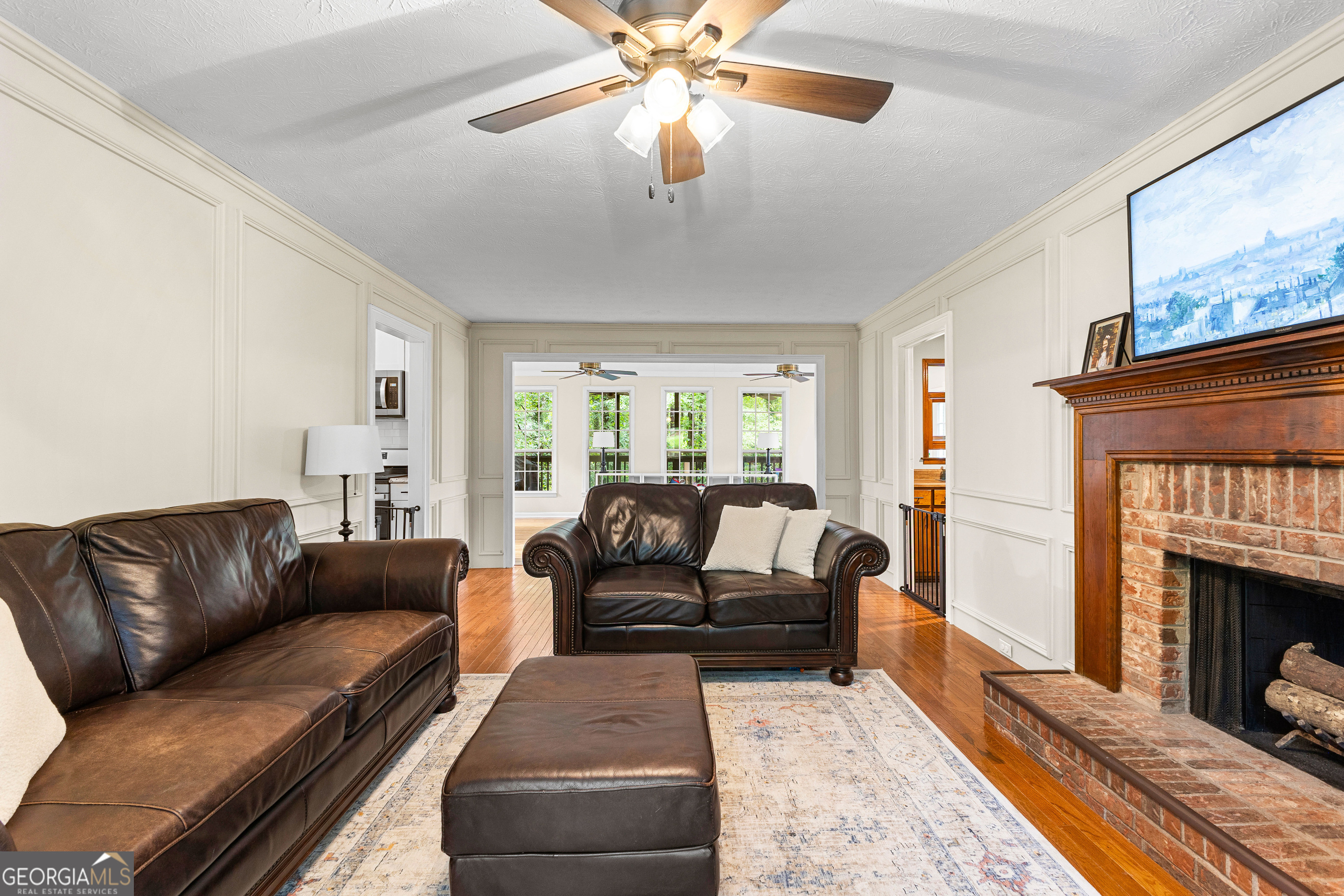 220 Essex Circle