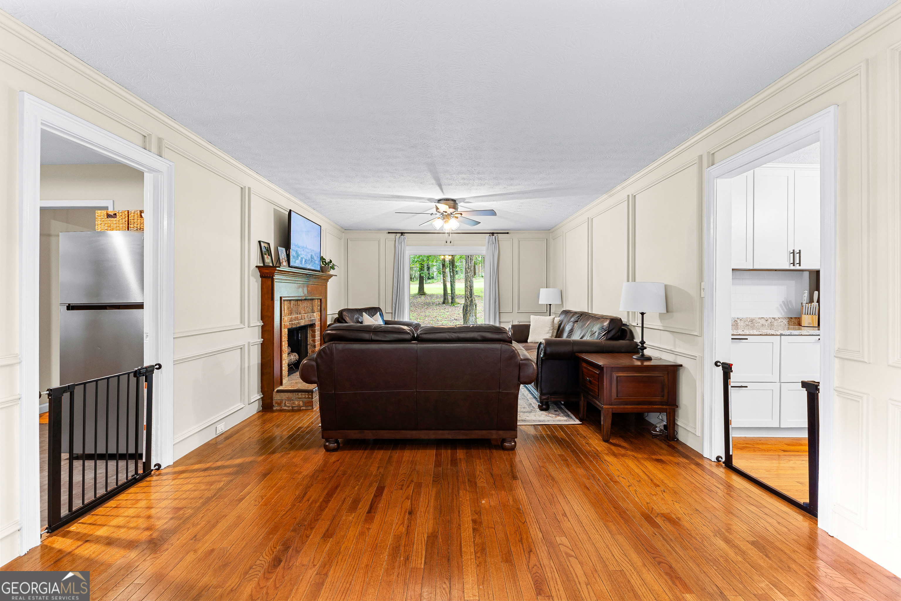 220 Essex Circle
