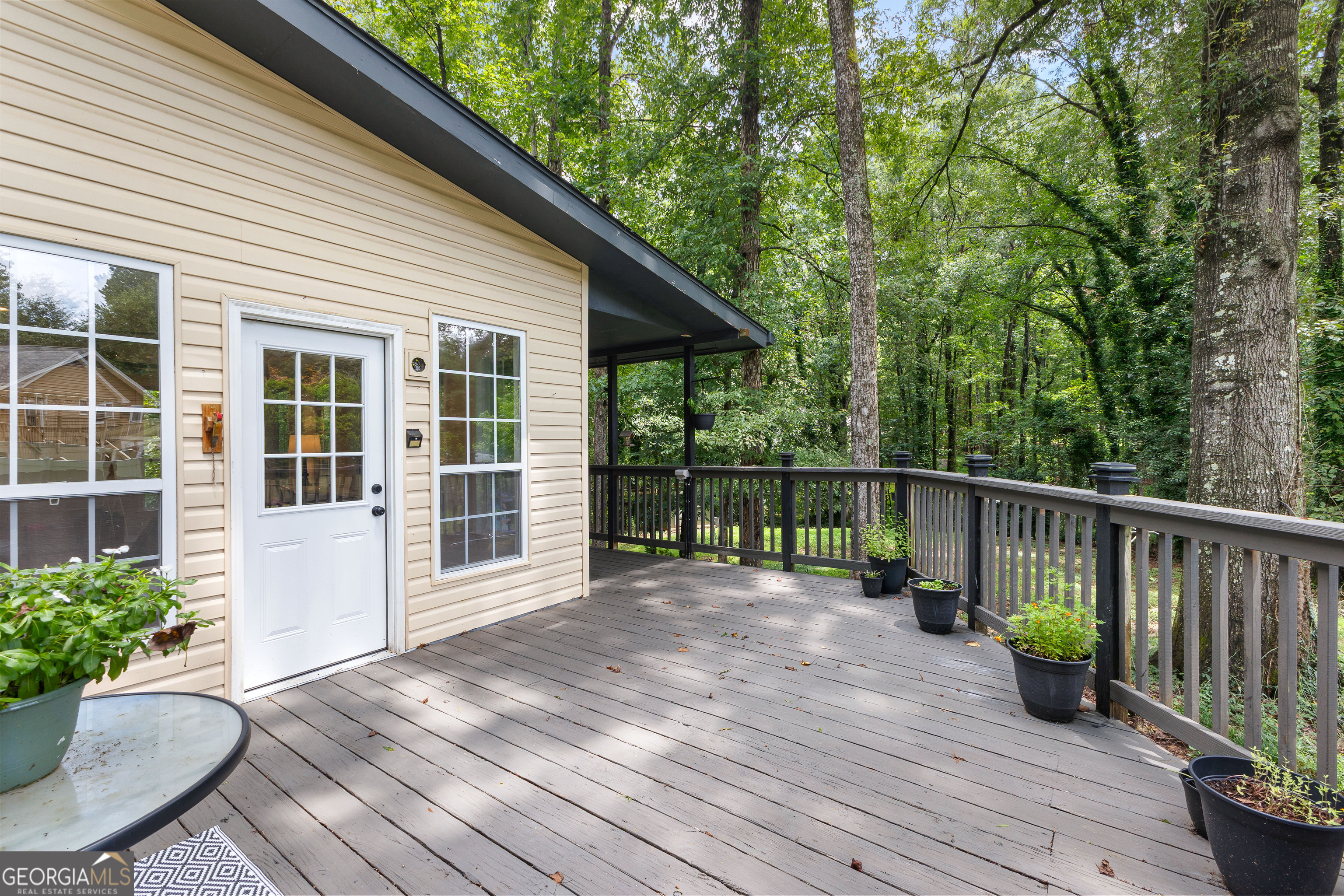 220 Essex Circle