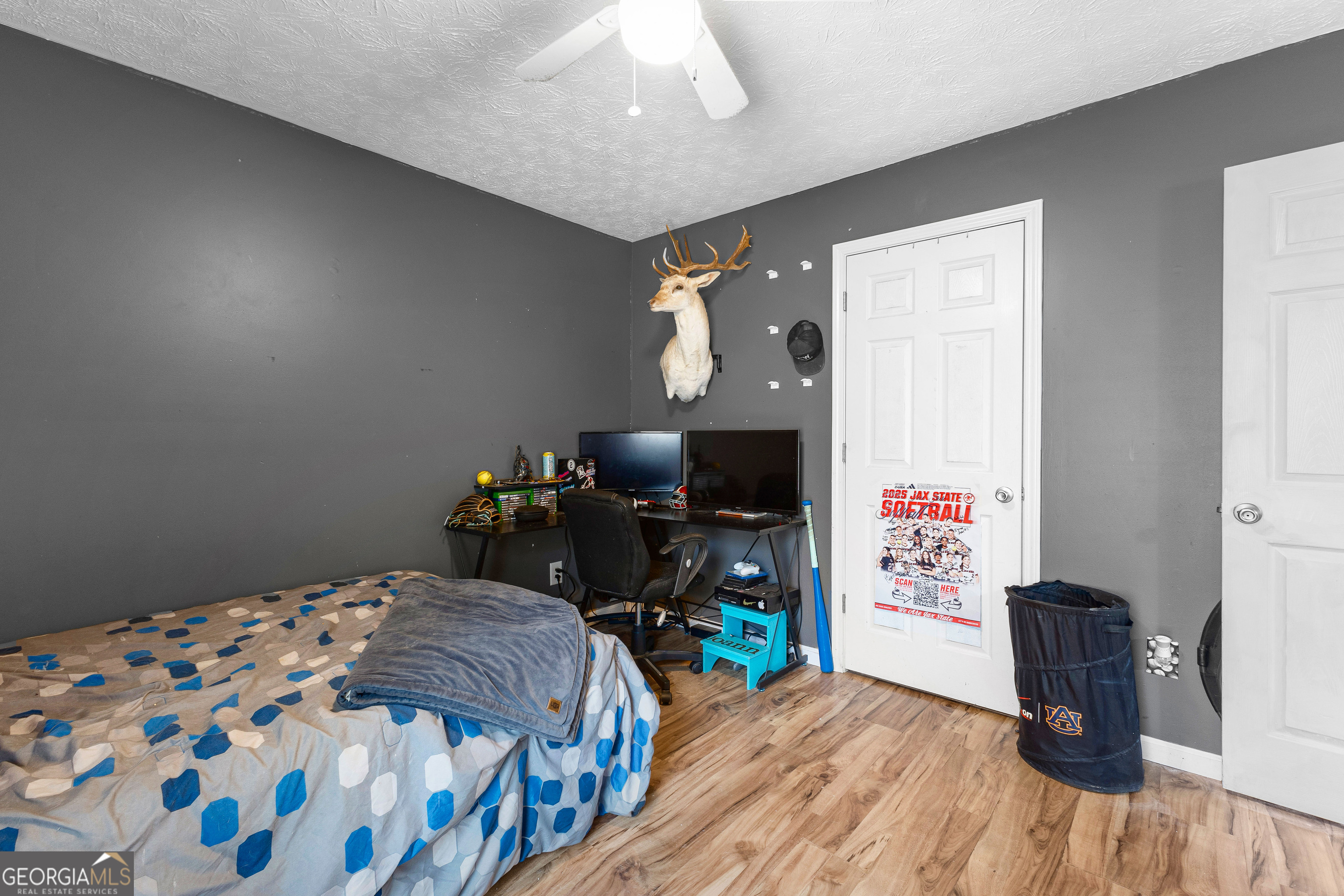 39 Glazier Farms Way