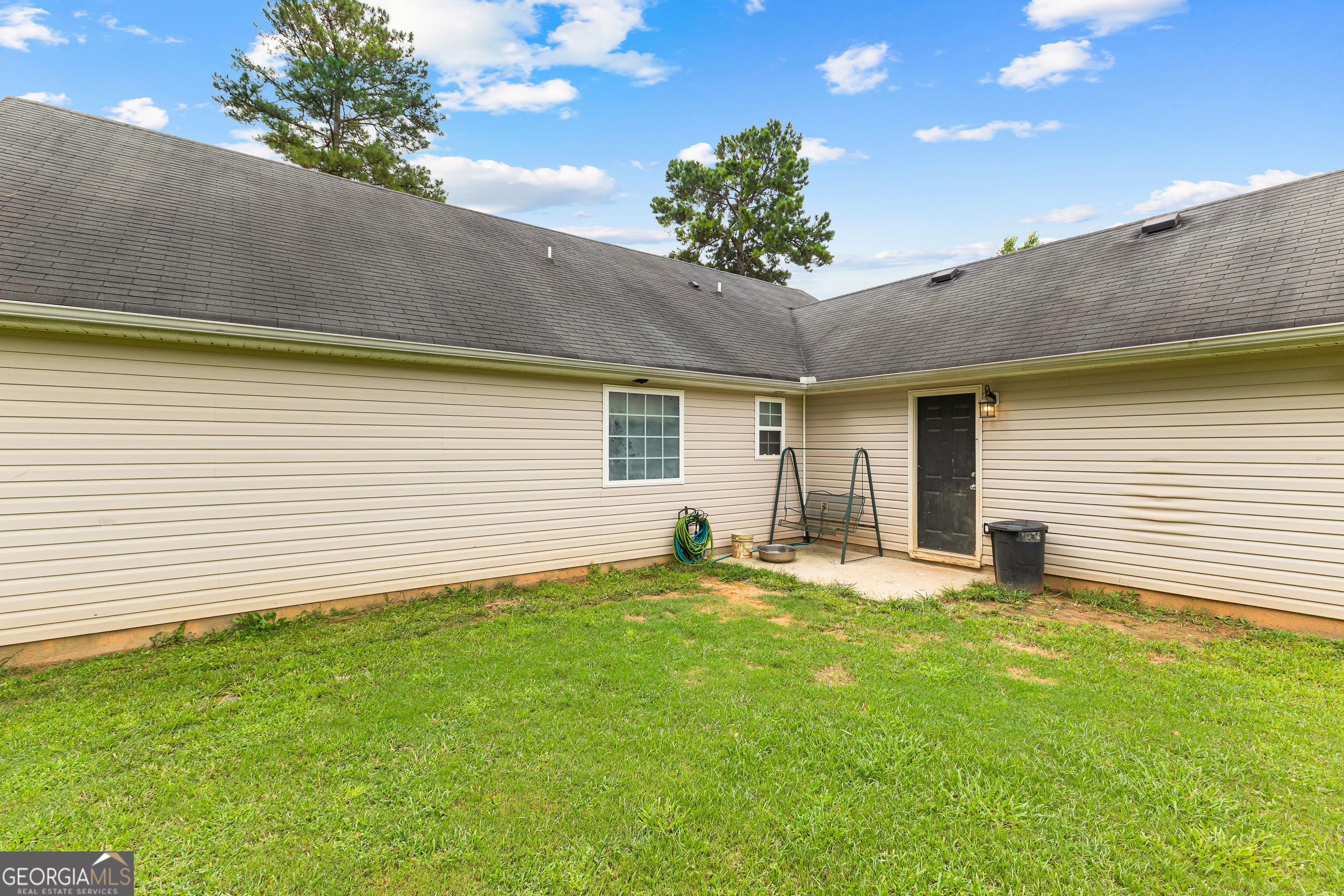 39 Glazier Farms Way