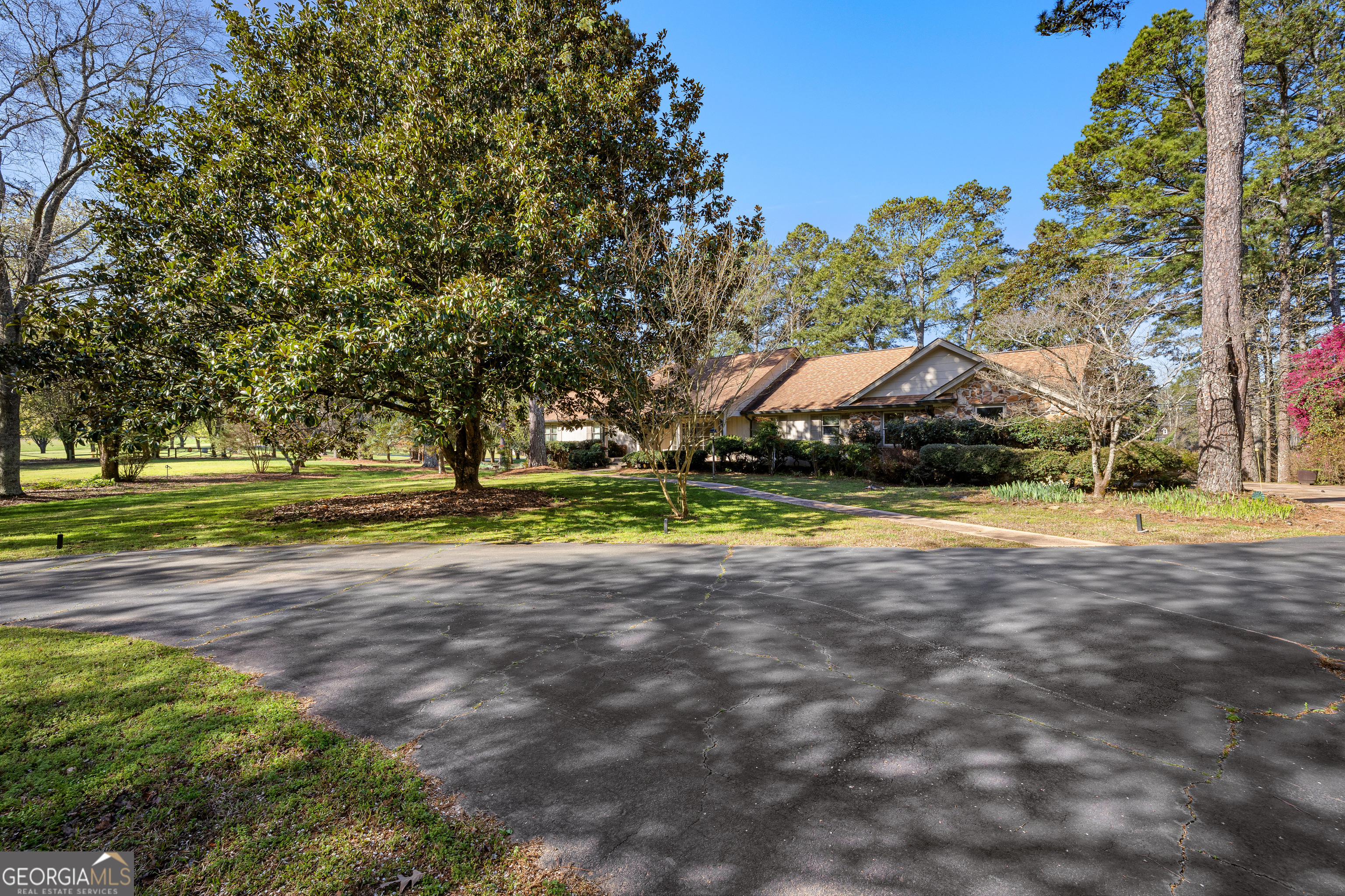 1107 Highway 92 S