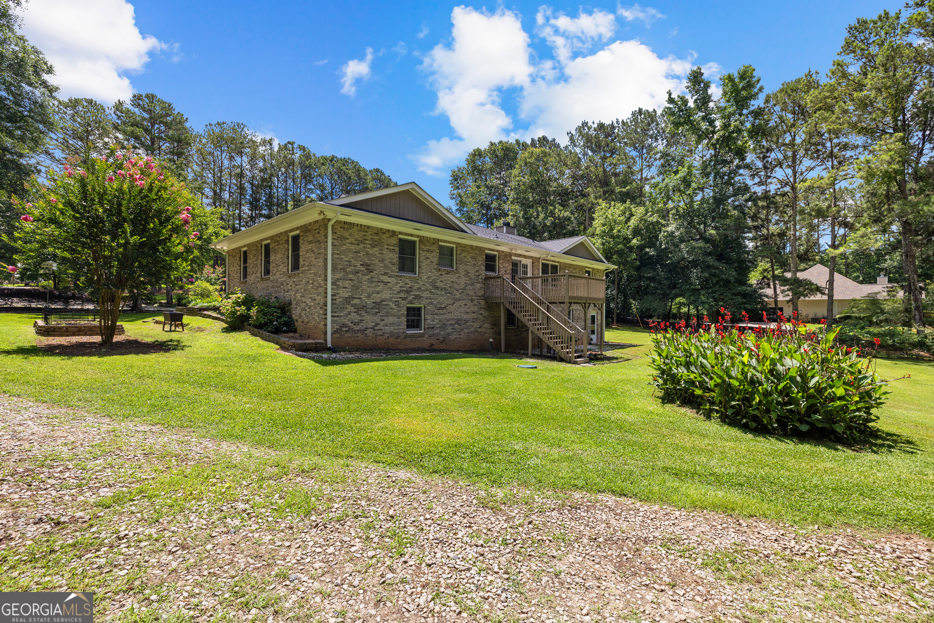 186 Lincoln Road