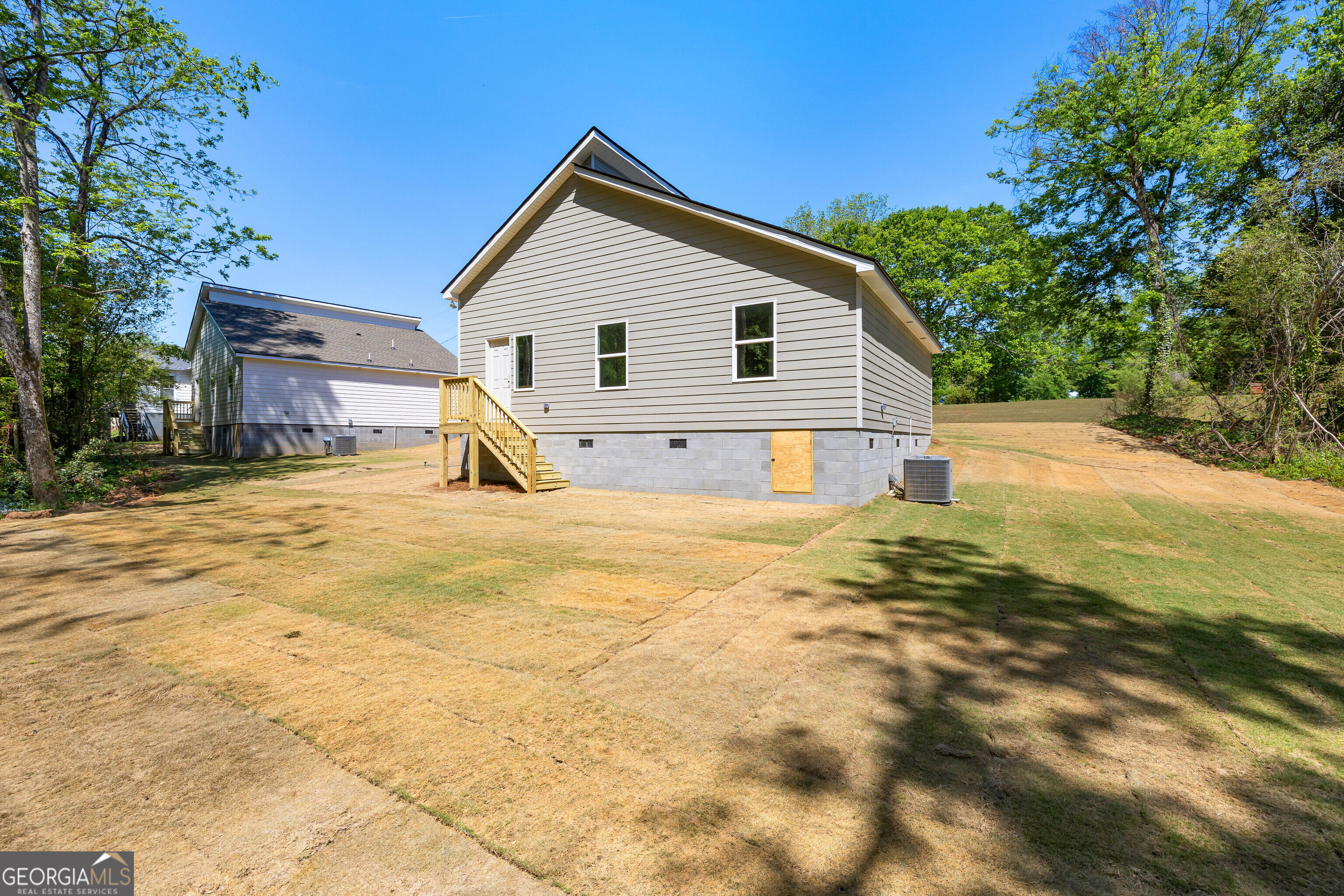 797 Hunnicutt Avenue