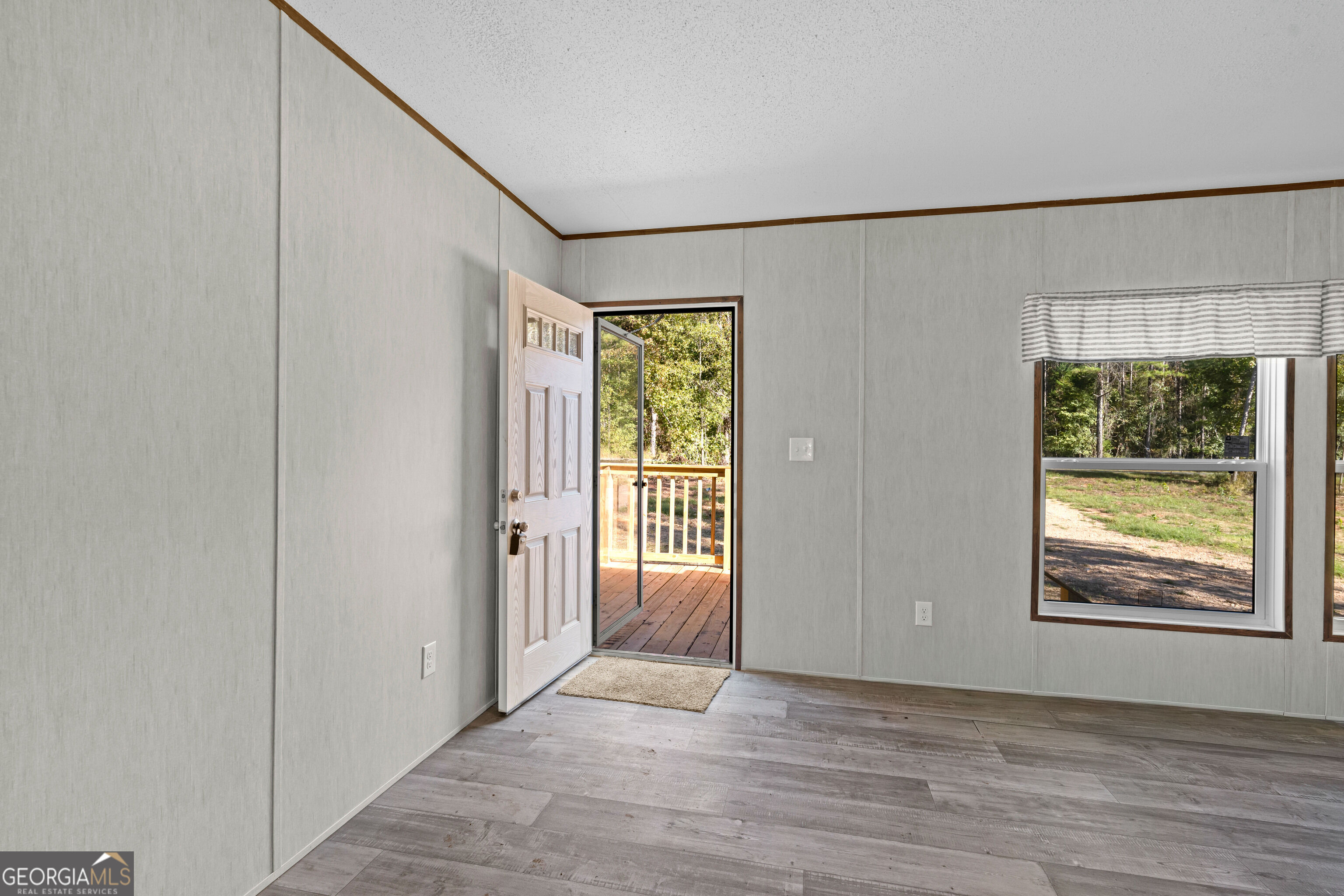 121 Oak Grove