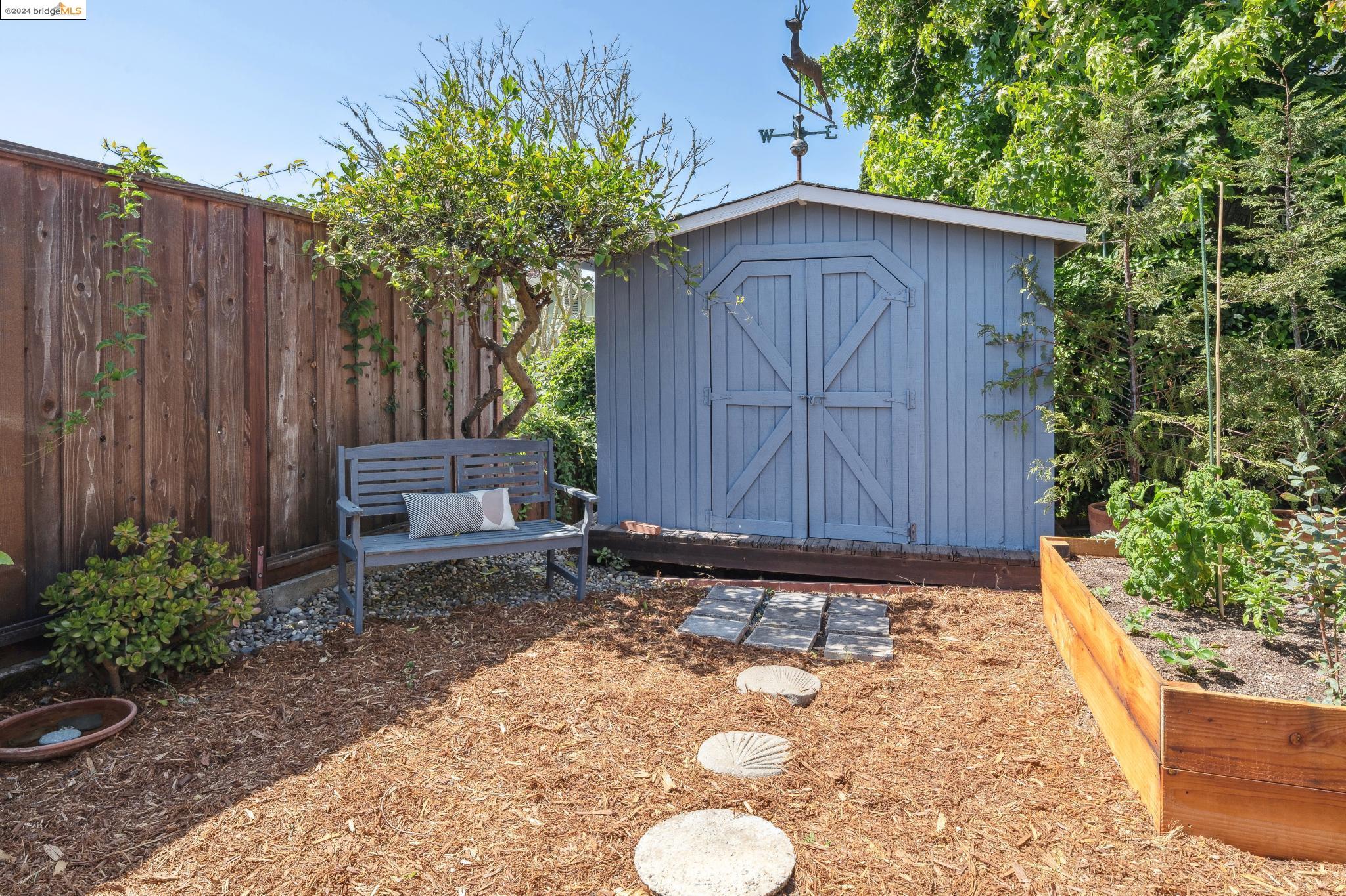 7311 Potrero Ave