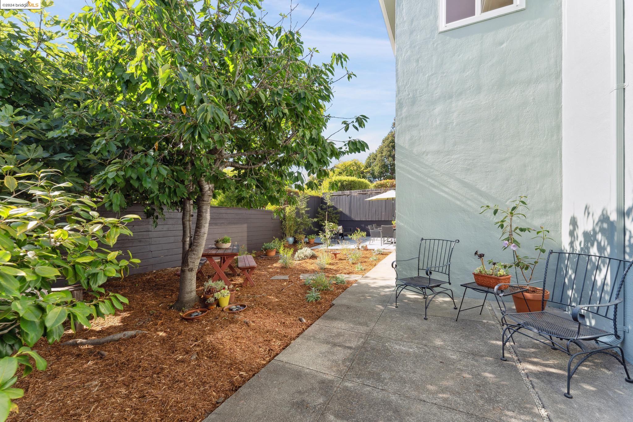 407 Seaview Dr