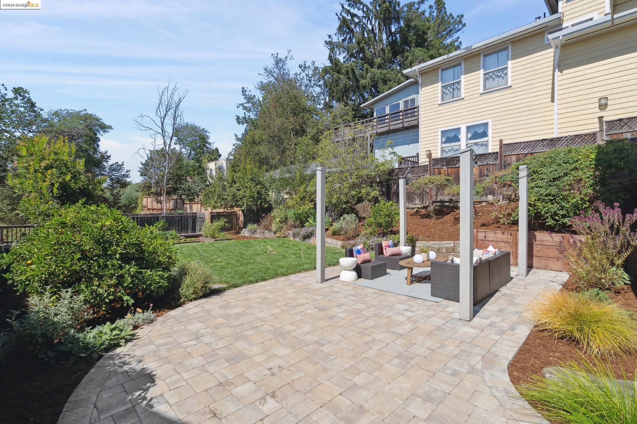 4121 Maybelle Ave